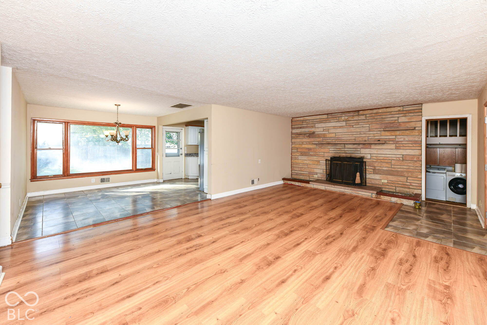 3360 S Pennsylvania Street, Indianapolis, IN, 46227 photo 4 of 36