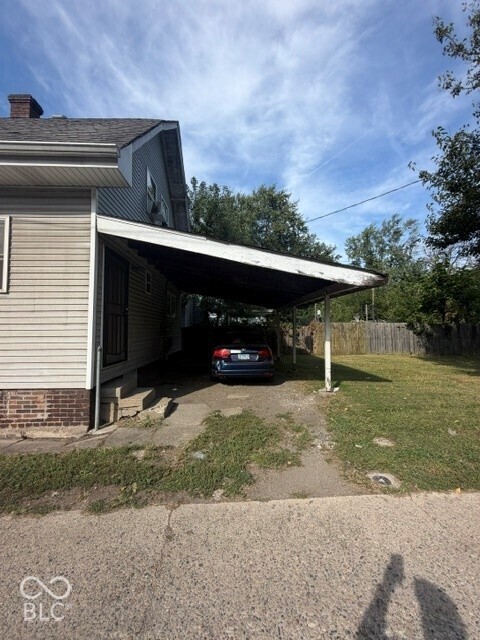 3402 E New York Street, Indianapolis, IN, 46201 photo 4 of 19