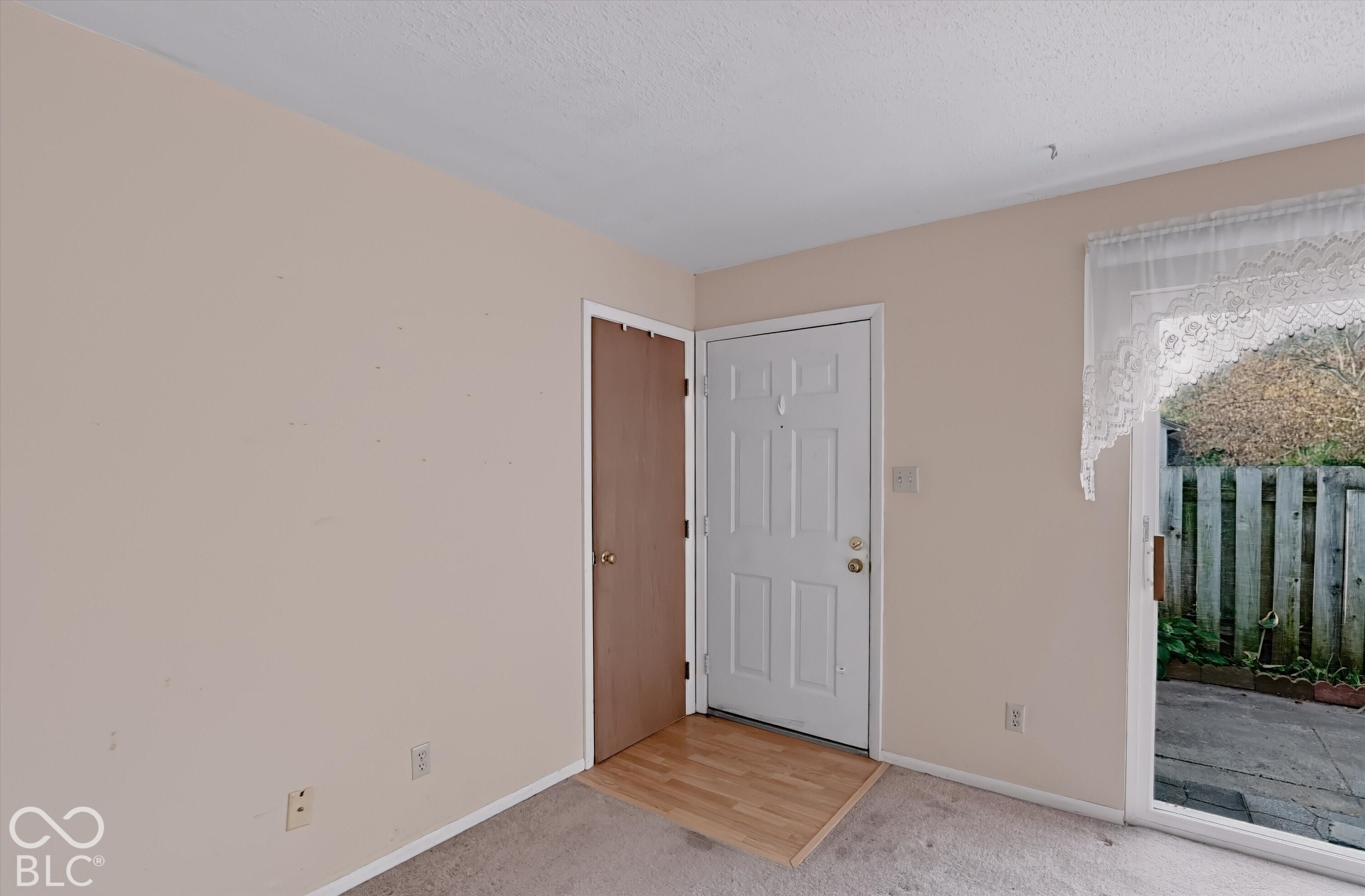 5014 W 59th Street, Indianapolis, IN, 46254 photo 4 of 46