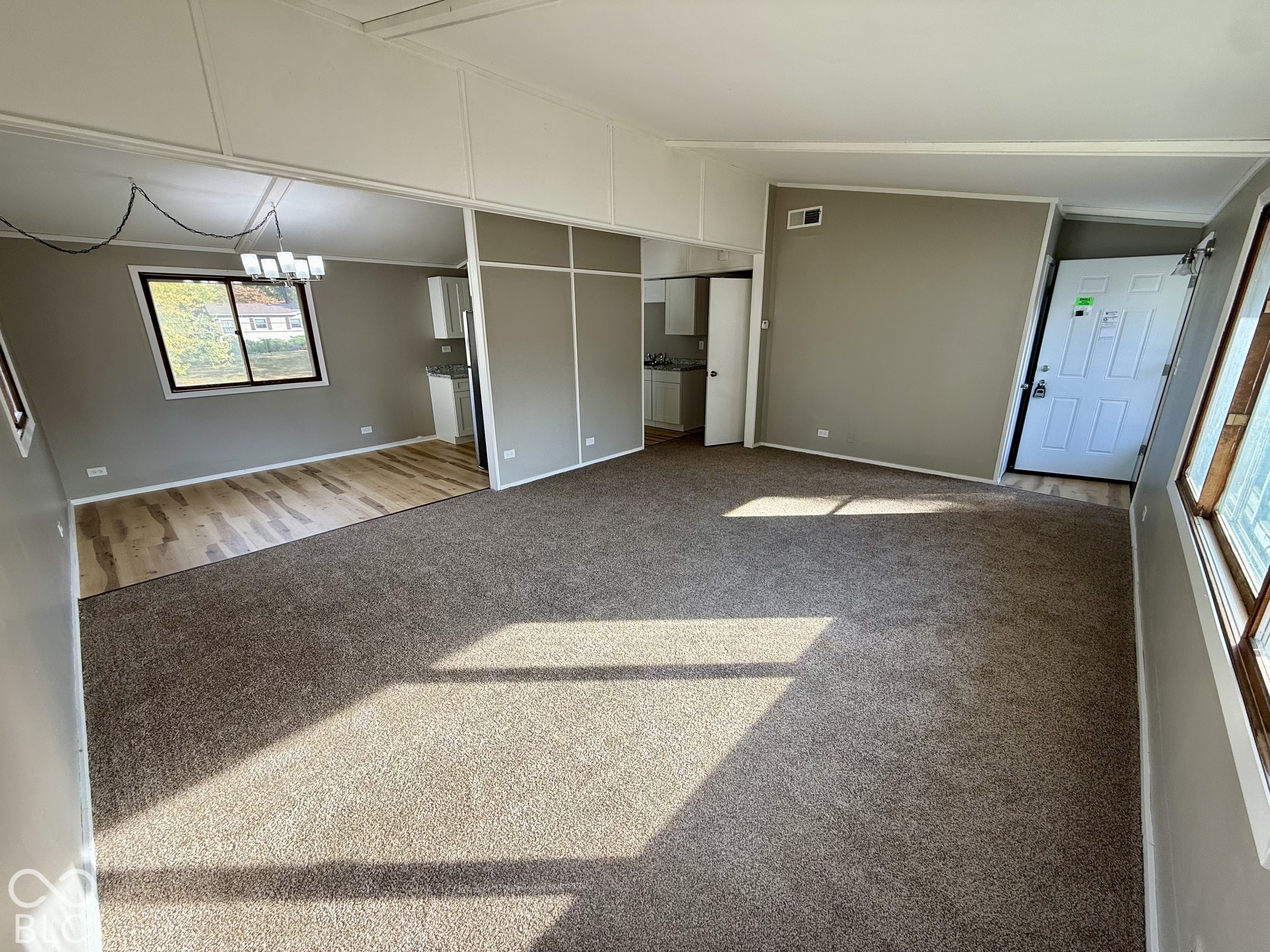 820 Knob Hill, Veedersburg, IN, 47987 photo 4 of 25
