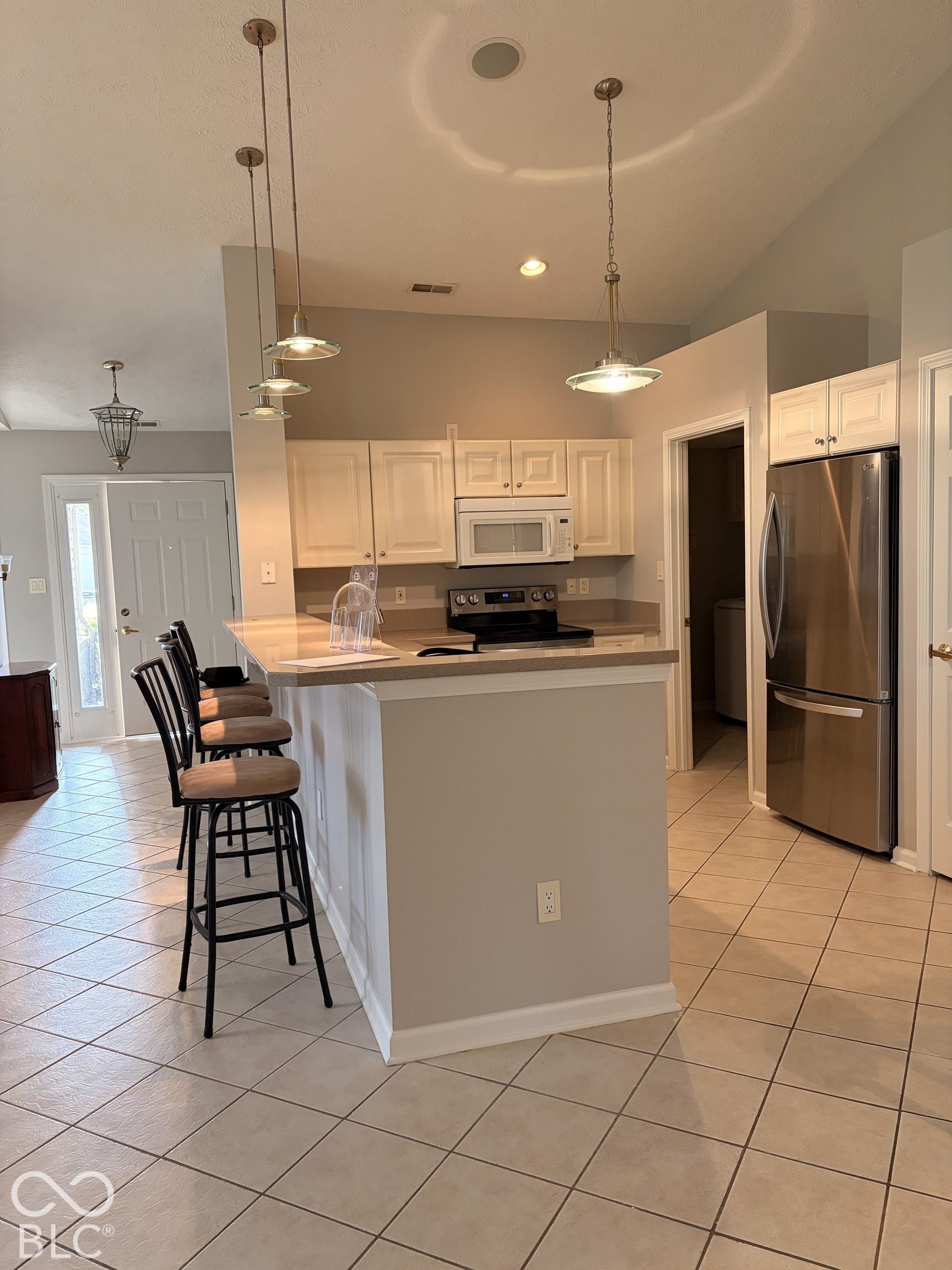 17837 Crown Pointe Court, Noblesville, IN, 46062 photo 4 of 30
