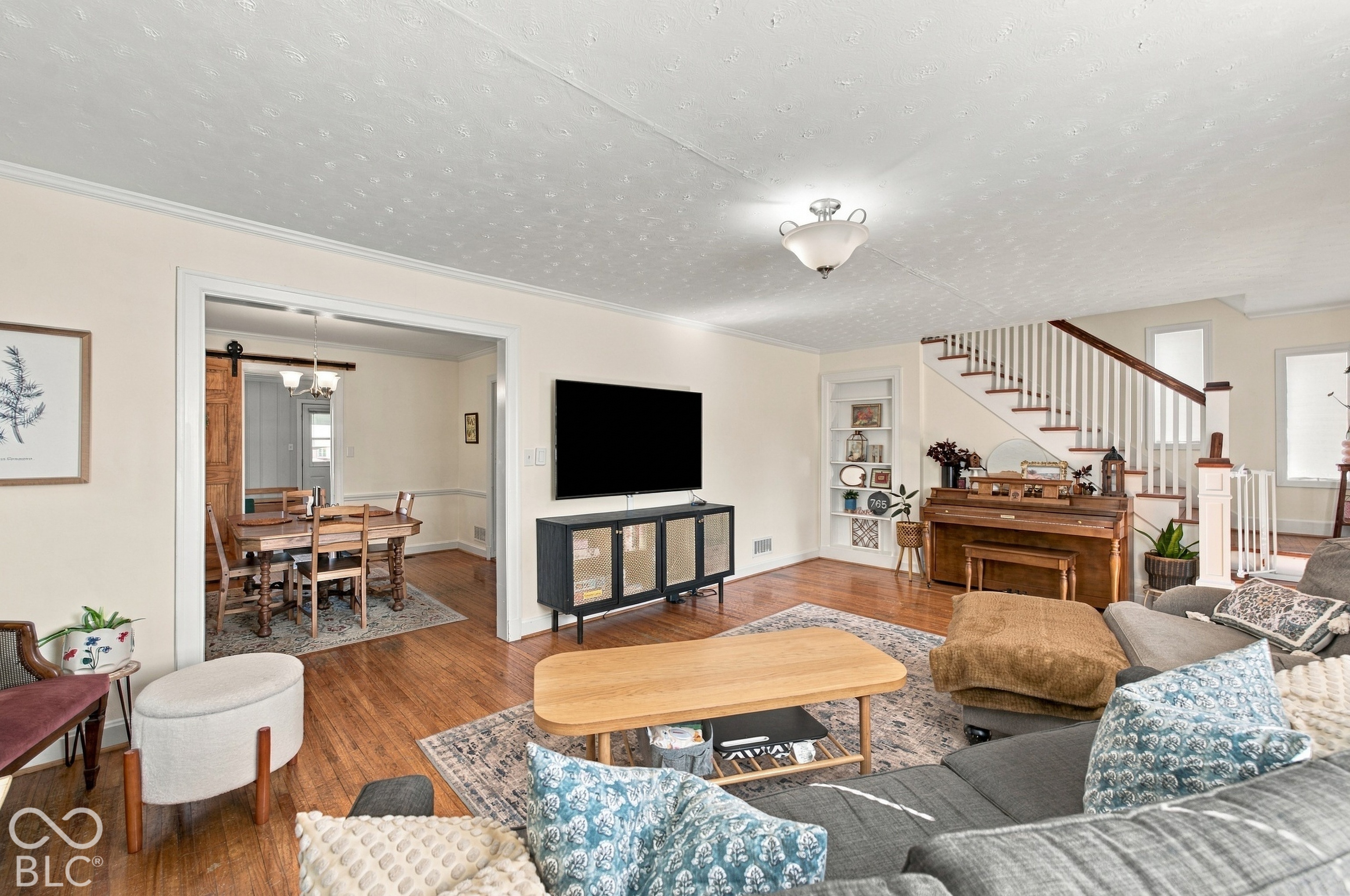 314 W Broadway Street, Alexandria, IN, 46001 photo 4 of 42