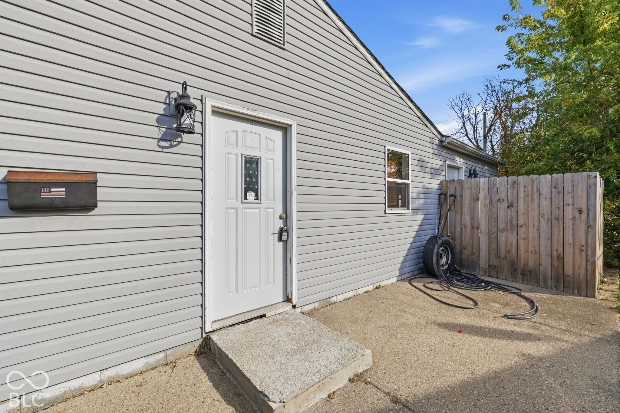 2533 Manlove Avenue, Indianapolis, IN, 46218 photo 4 of 25