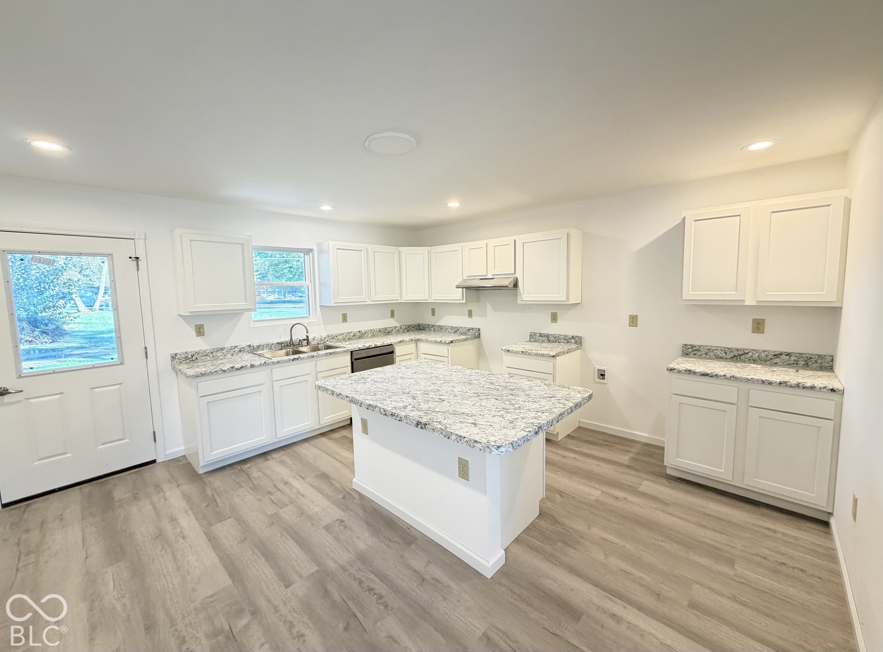 501 N Swain Street, Ingalls, IN, 46048 photo 4 of 24