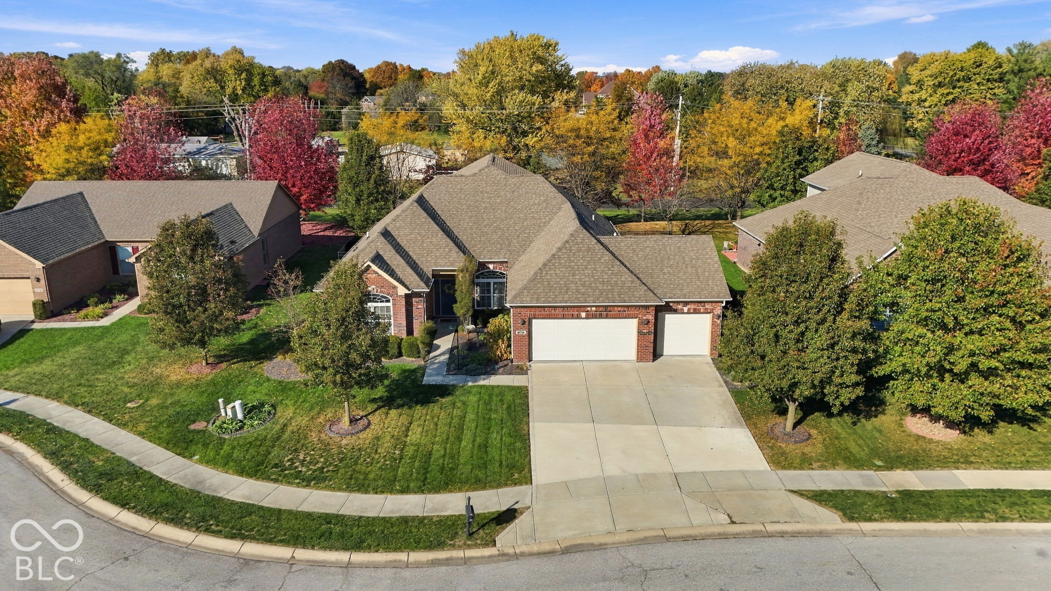 4734 Shady Ridge Row, Greenwood, IN, 46143 photo 4 of 68