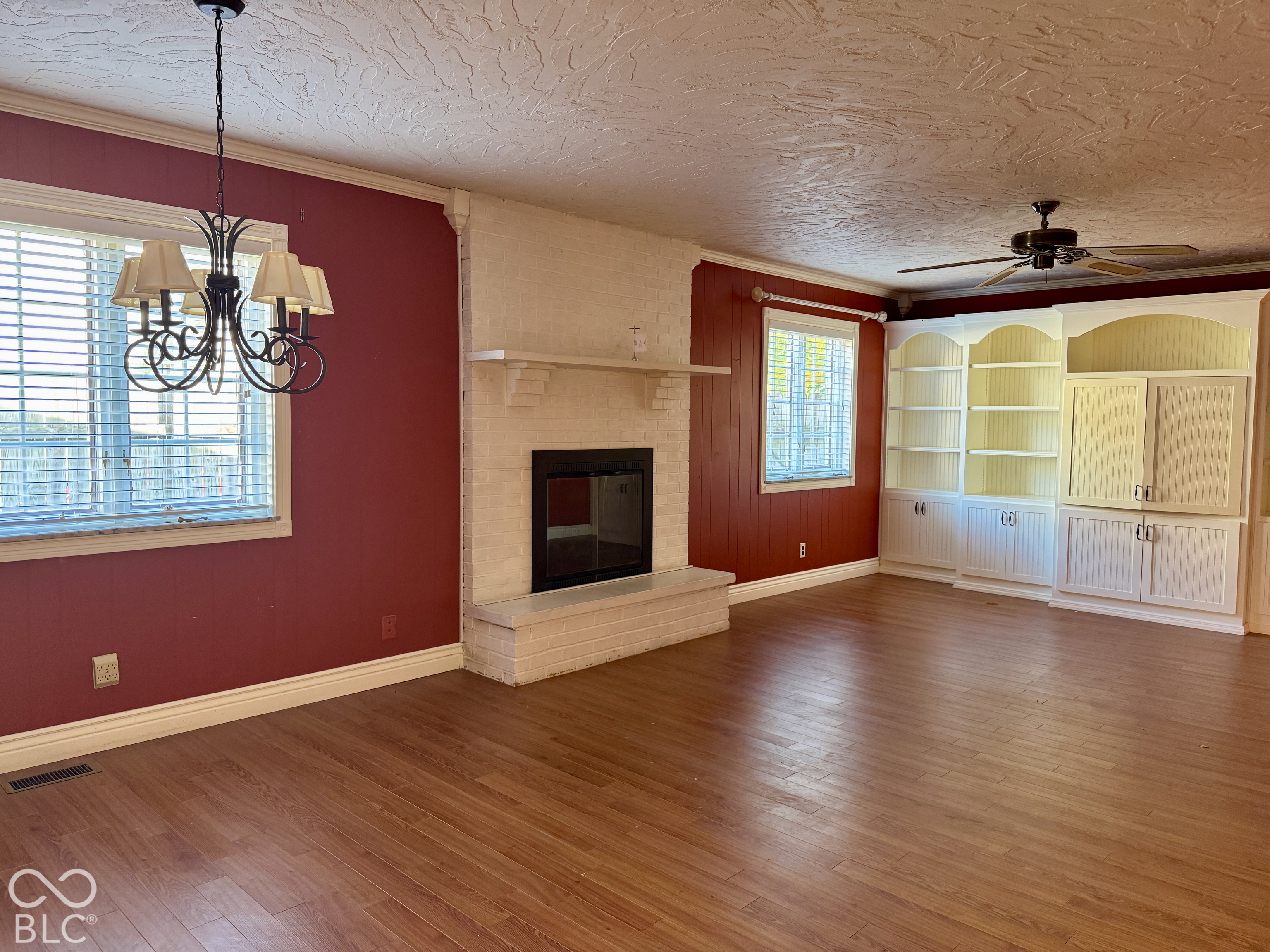 902 Southwood Drive, Indianapolis, IN, 46227 photo 4 of 24