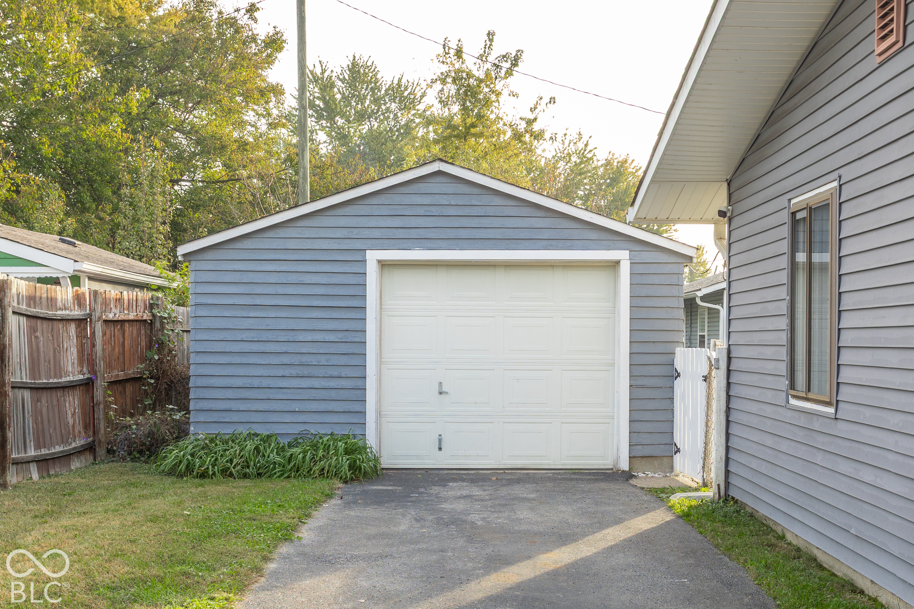 3023 Auburn Road, Indianapolis, IN, 46224 photo 4 of 29