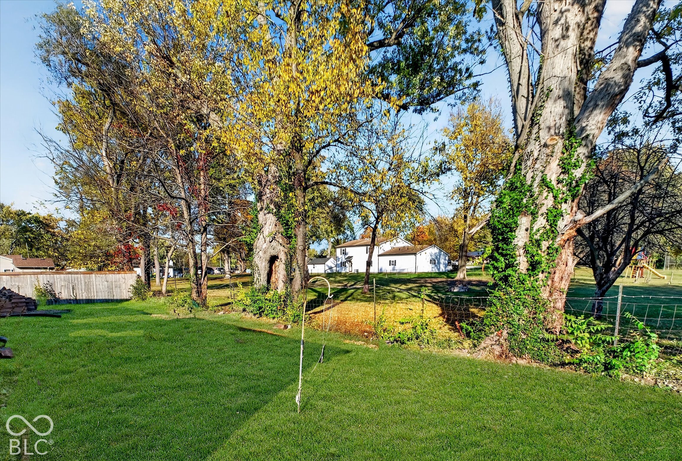 5043 Harway Court, Indianapolis, IN, 46227 photo 4 of 46