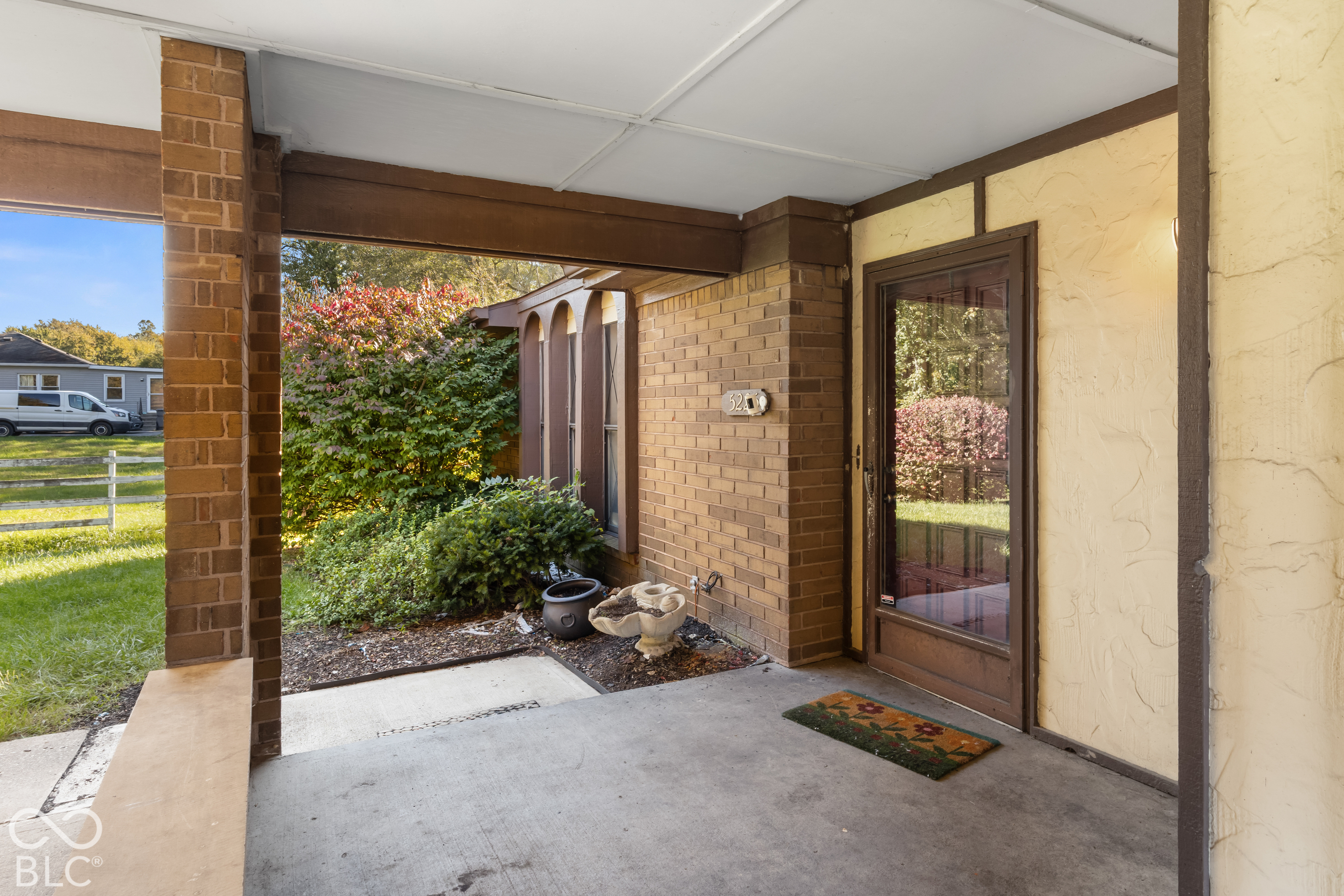 5225 Pinon Drive, Indianapolis, IN, 46227 photo 4 of 22