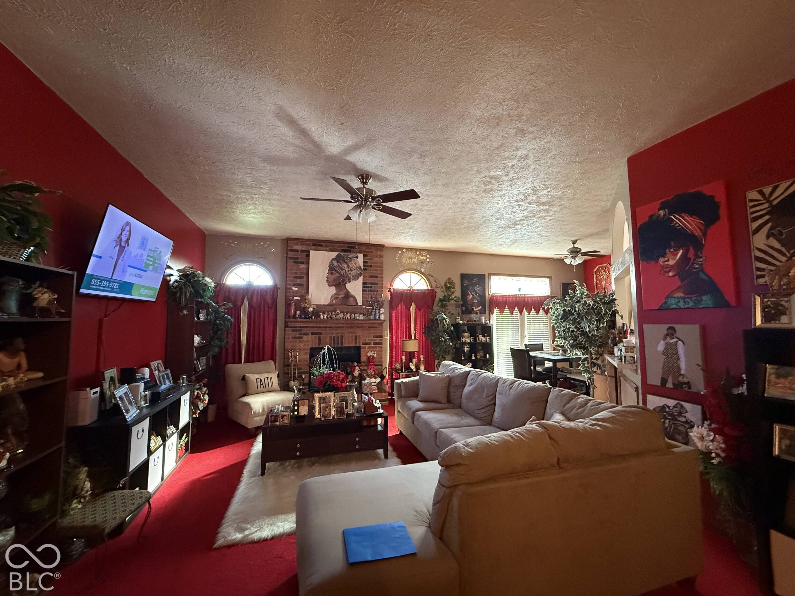 7549 Camberwood Drive, Indianapolis, IN, 46268 photo 4 of 18