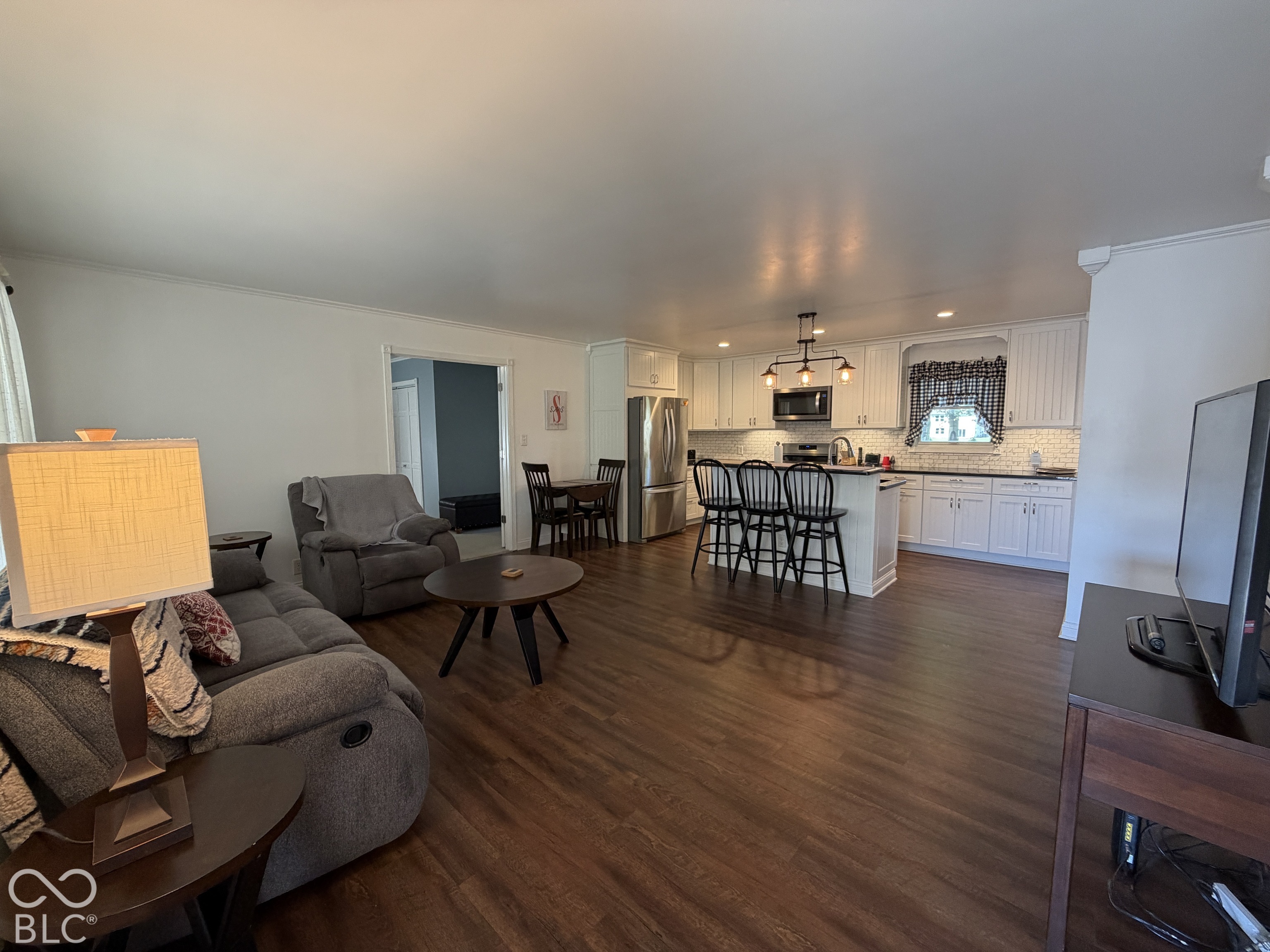 3086 S 575 Road E, Whitestown, IN, 46075 photo 4 of 32