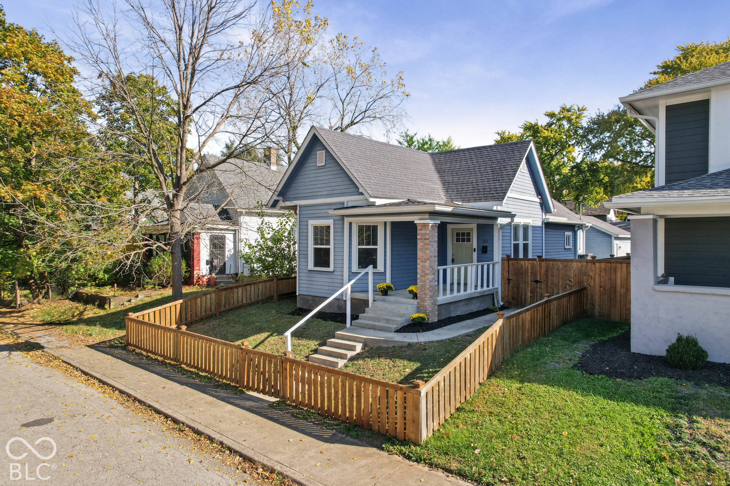 823 N Beville Avenue, Indianapolis, IN, 46201 photo 4 of 37