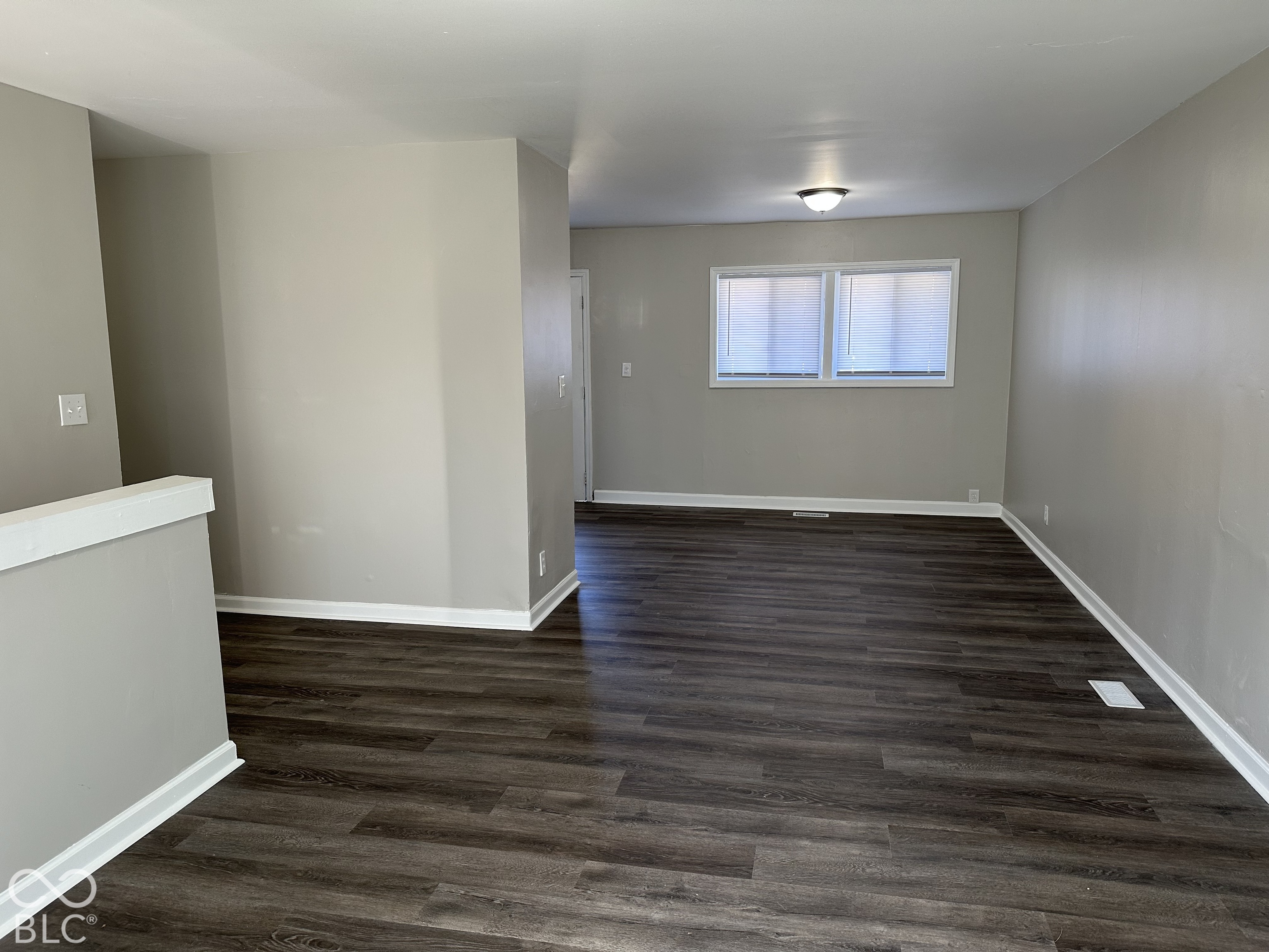 5726 Suburban Drive, Indianapolis, IN, 46224 photo 4 of 12