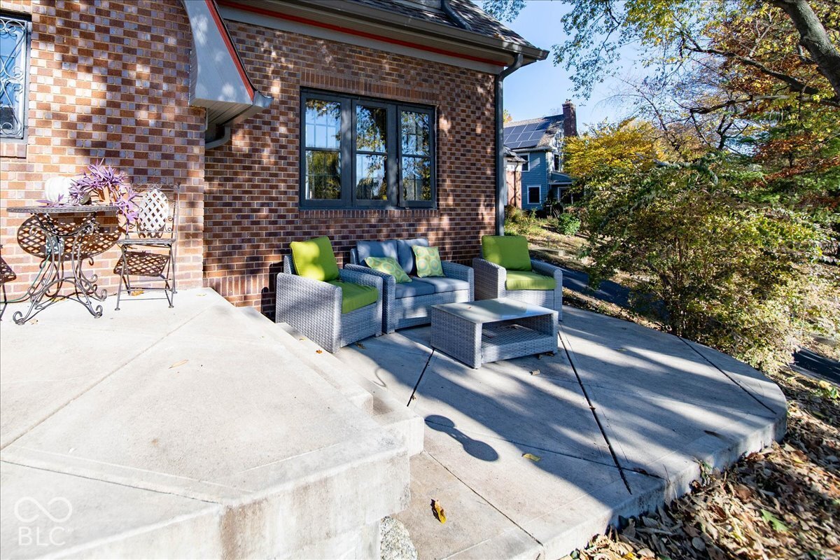 3610 Watson Way, Indianapolis, IN, 46205 photo 4 of 46