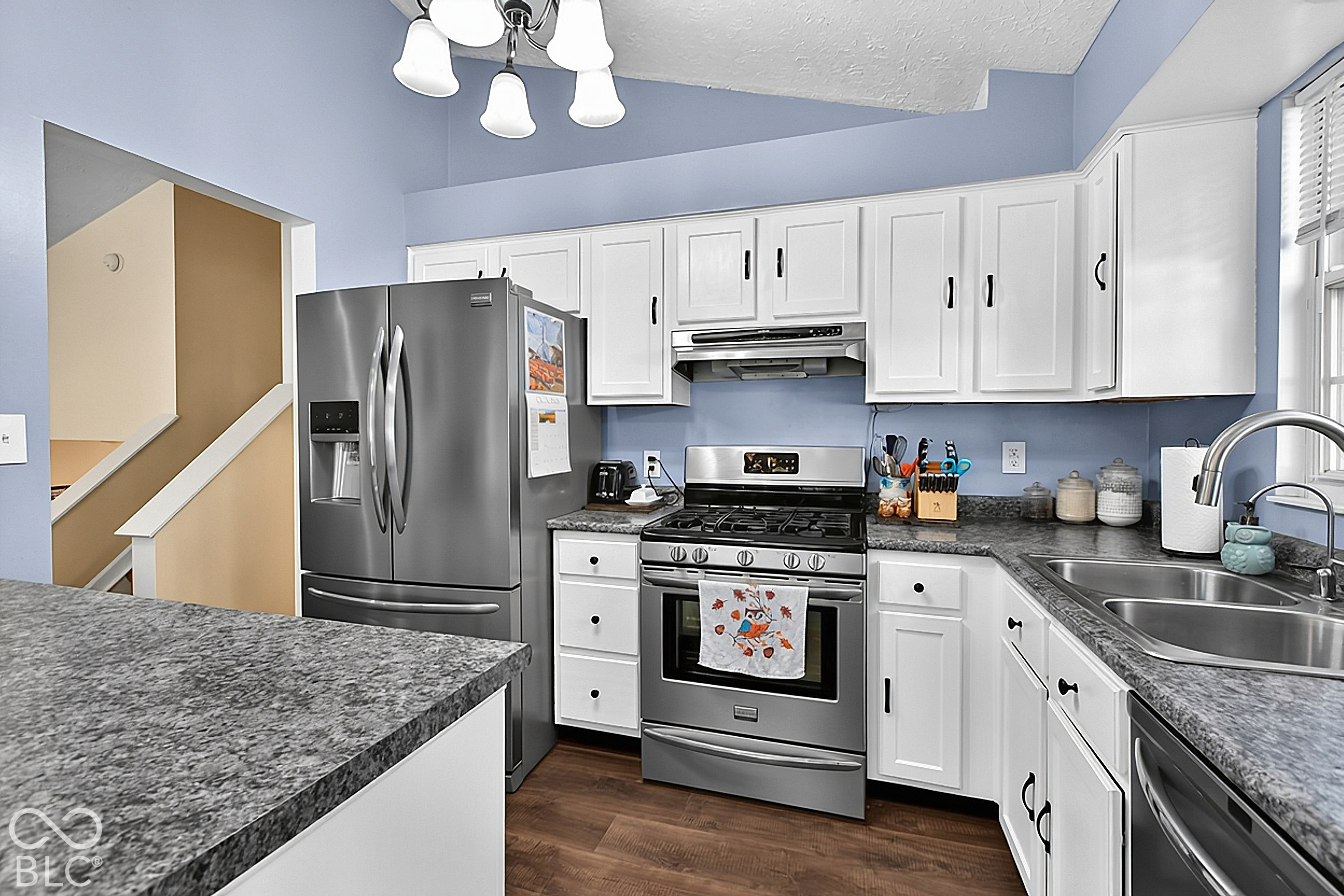 8002 Cardinal Cove W, Indianapolis, IN, 46256 photo 4 of 61