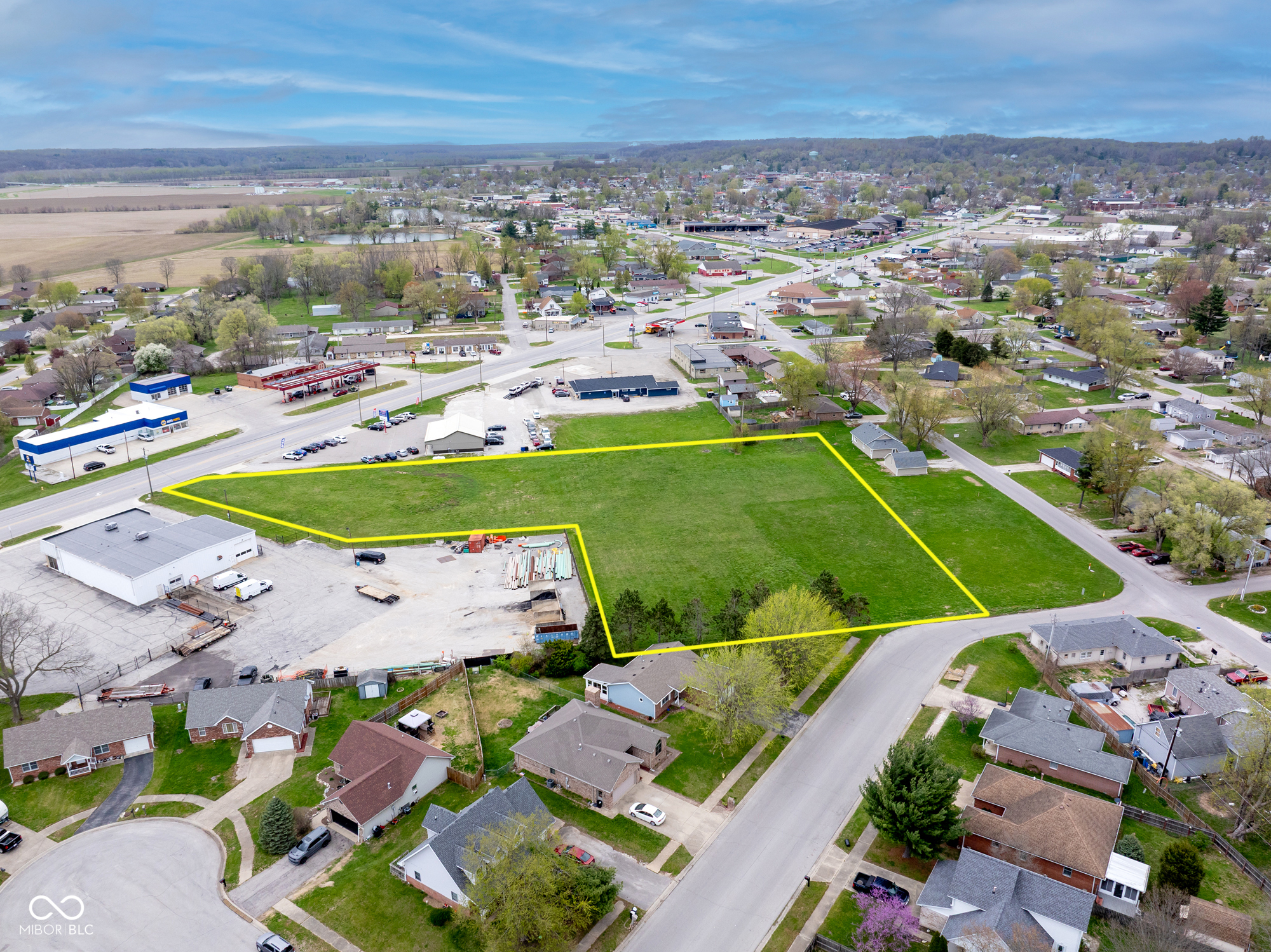 665 Morton Avenue, Martinsville, IN, 46151 photo 5 of 17