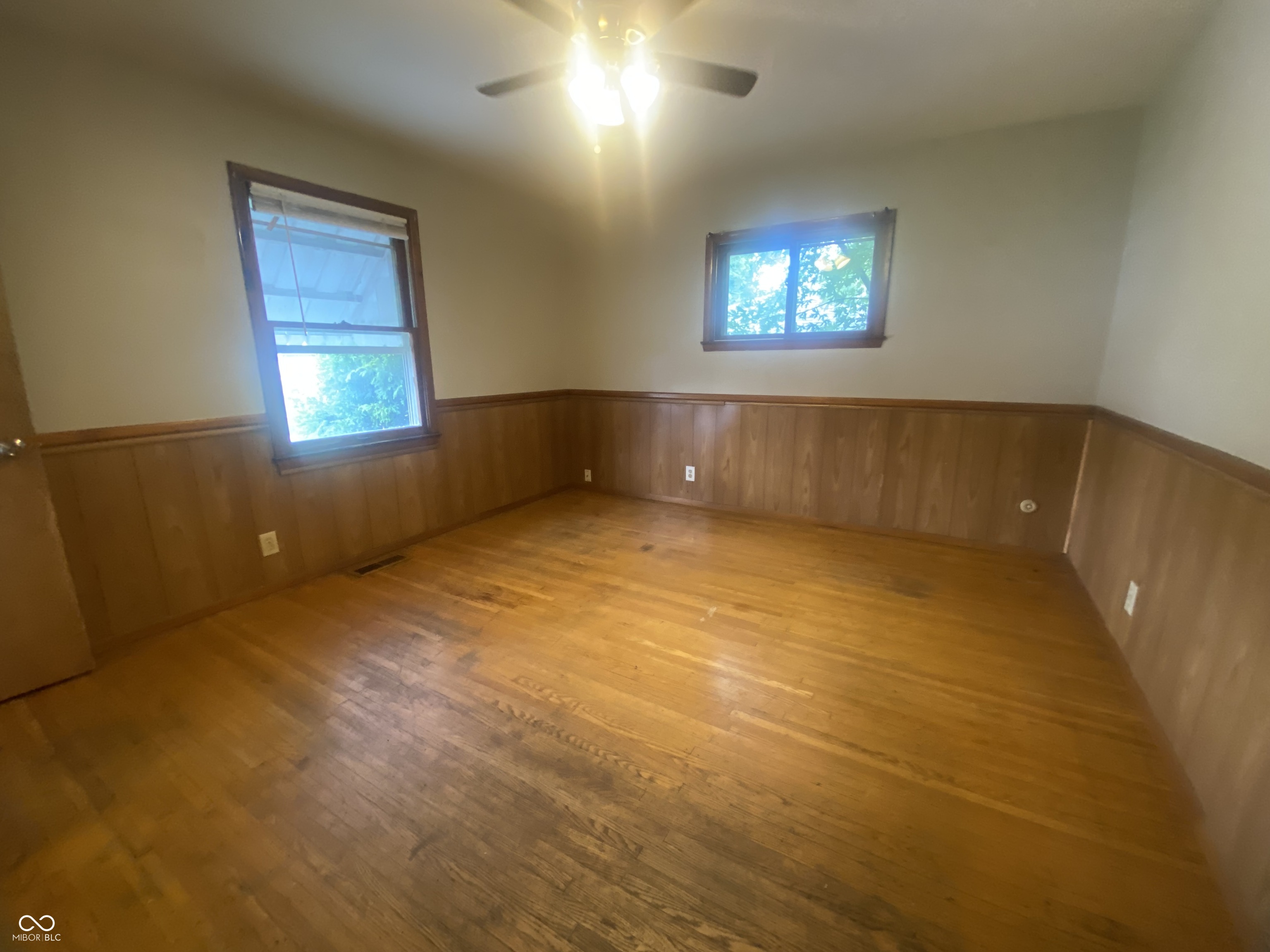 1425 N Bolton Avenue, Indianapolis, IN, 46219 photo 5 of 16