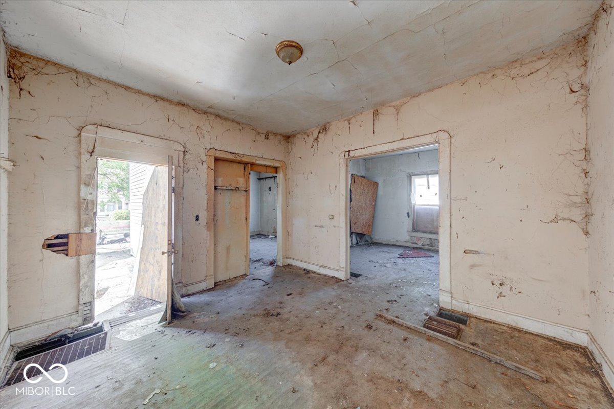 1229 N Tuxedo Street, Indianapolis, IN, 46201 photo 5 of 24