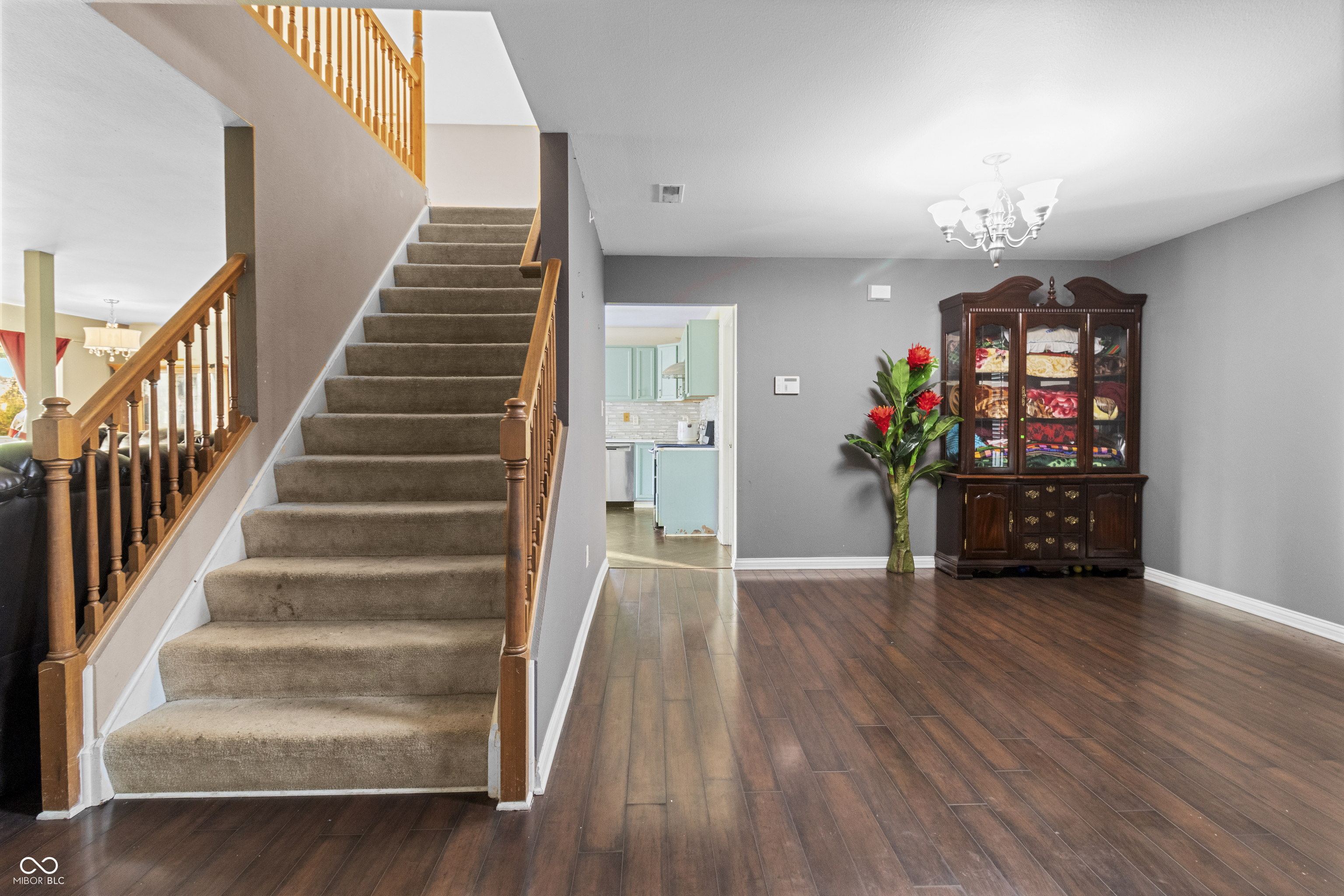 7302 Bruin Drive, Indianapolis, IN, 46237 photo 5 of 44