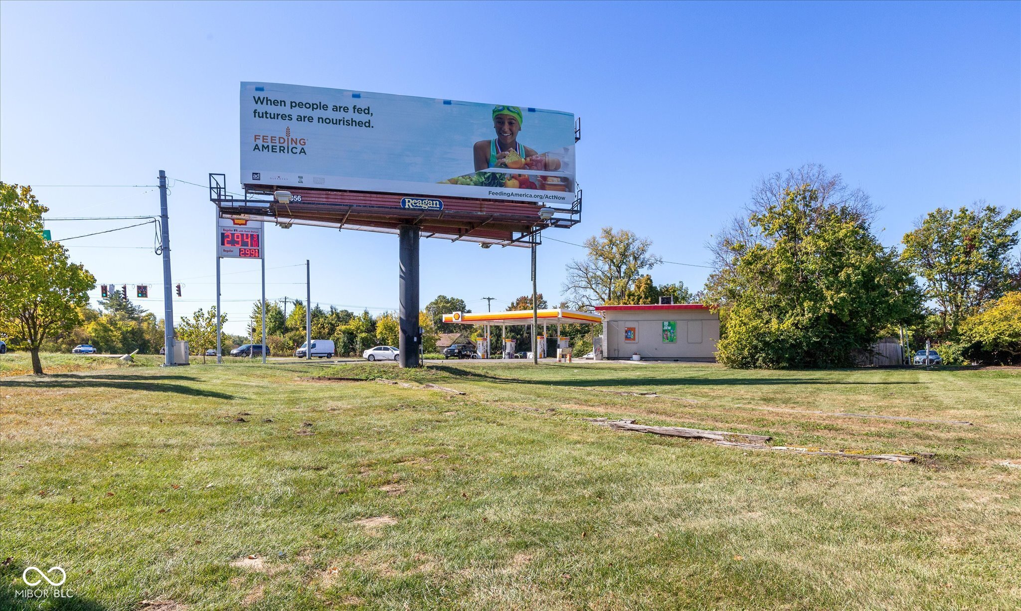 5022 E 62nd Street, Indianapolis, IN, 46220 photo 5 of 22