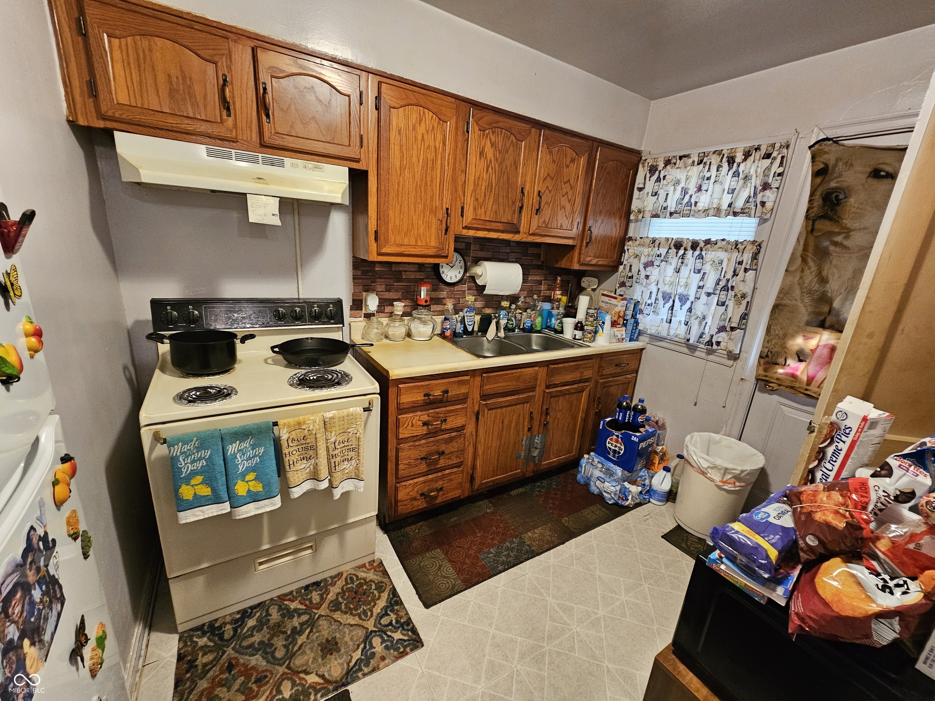 3209 N Tacoma Avenue, Indianapolis, IN, 46218 photo 5 of 19