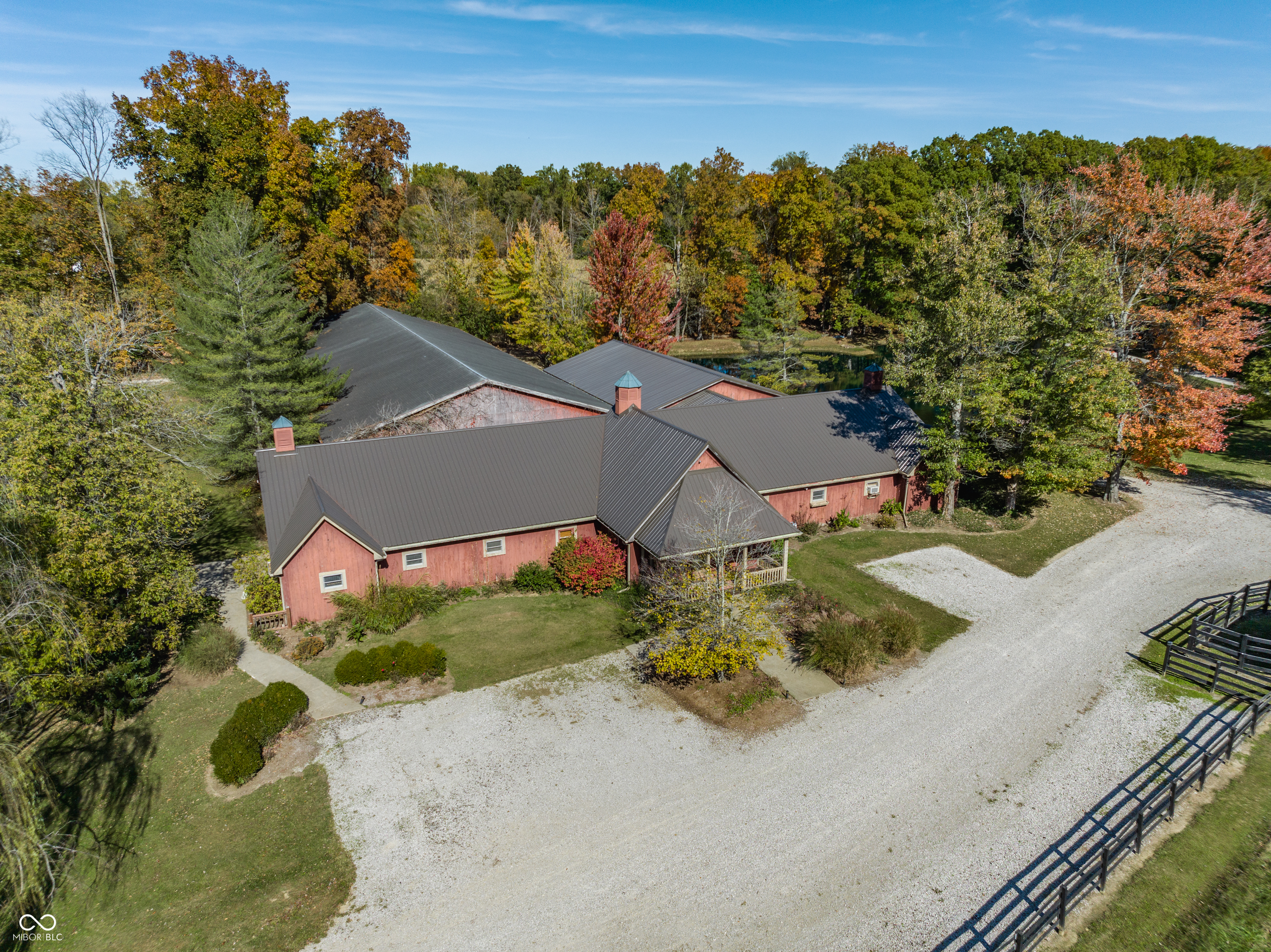 2034 Dubois Road, Spencer, IN, 47460 photo 5 of 82