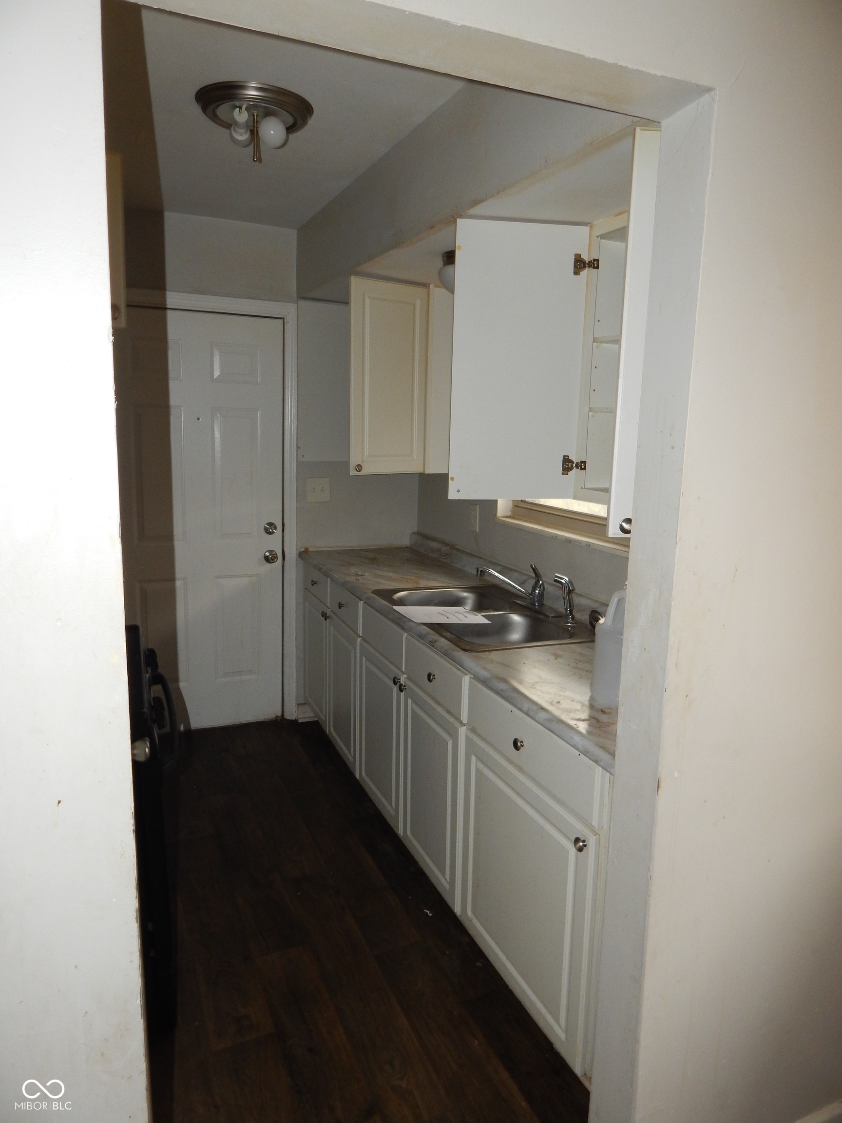 2716 Baltimore Avenue, Indianapolis, IN, 46218 photo 5 of 6