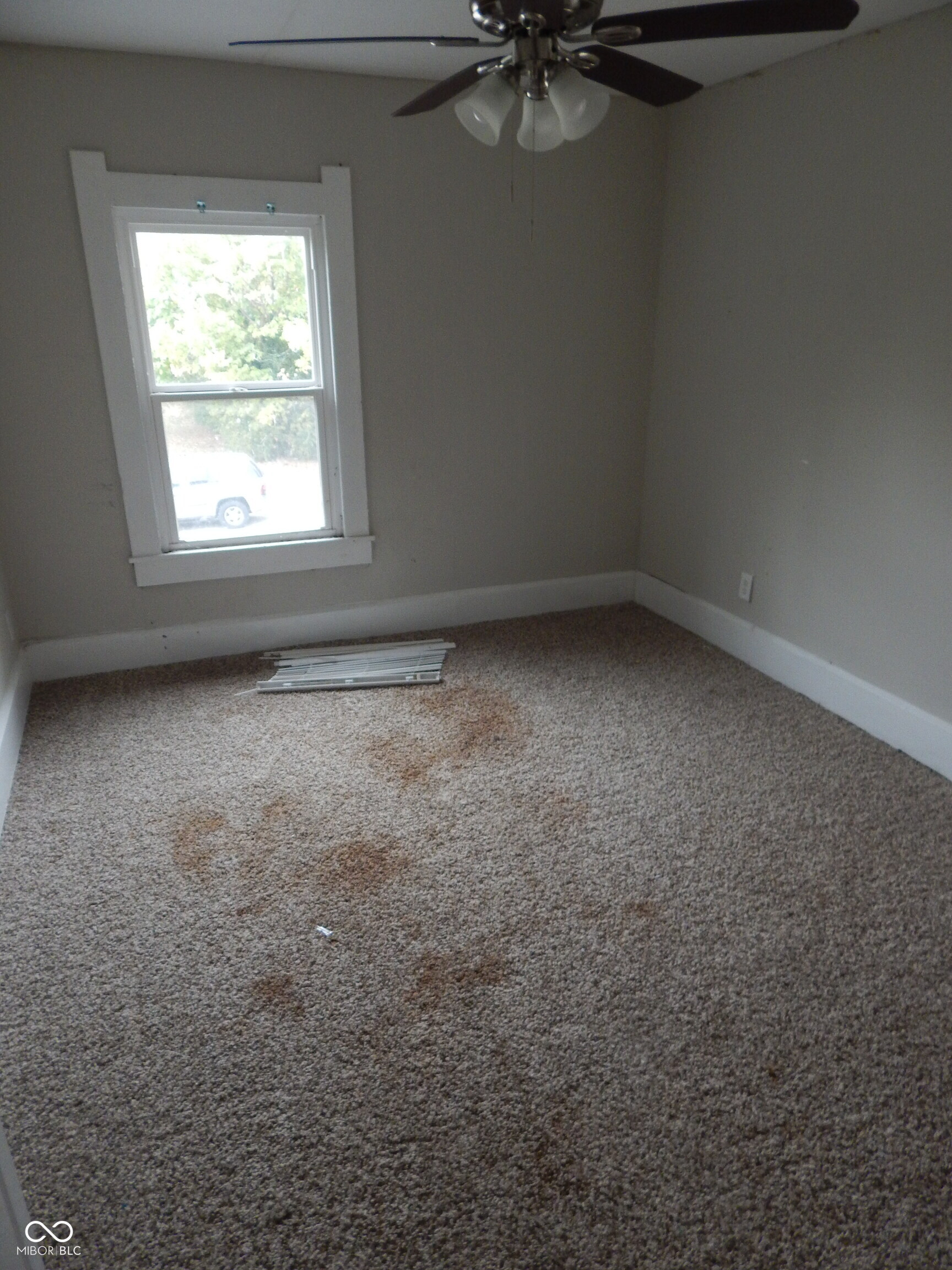 727 W 9th Street, Anderson, IN, 46016 photo 5 of 14