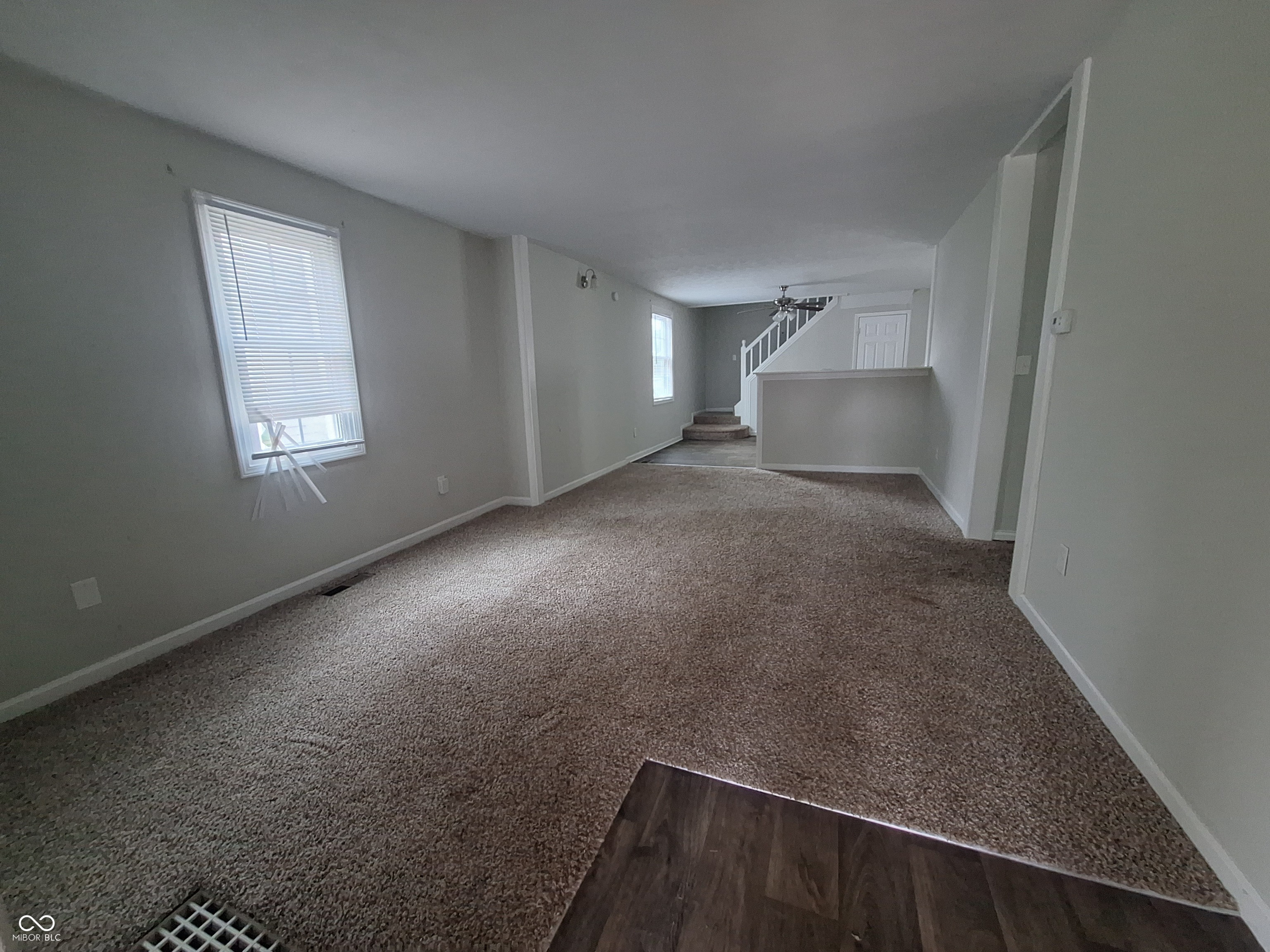 928 S A Street, Elwood, IN, 46036 photo 5 of 13