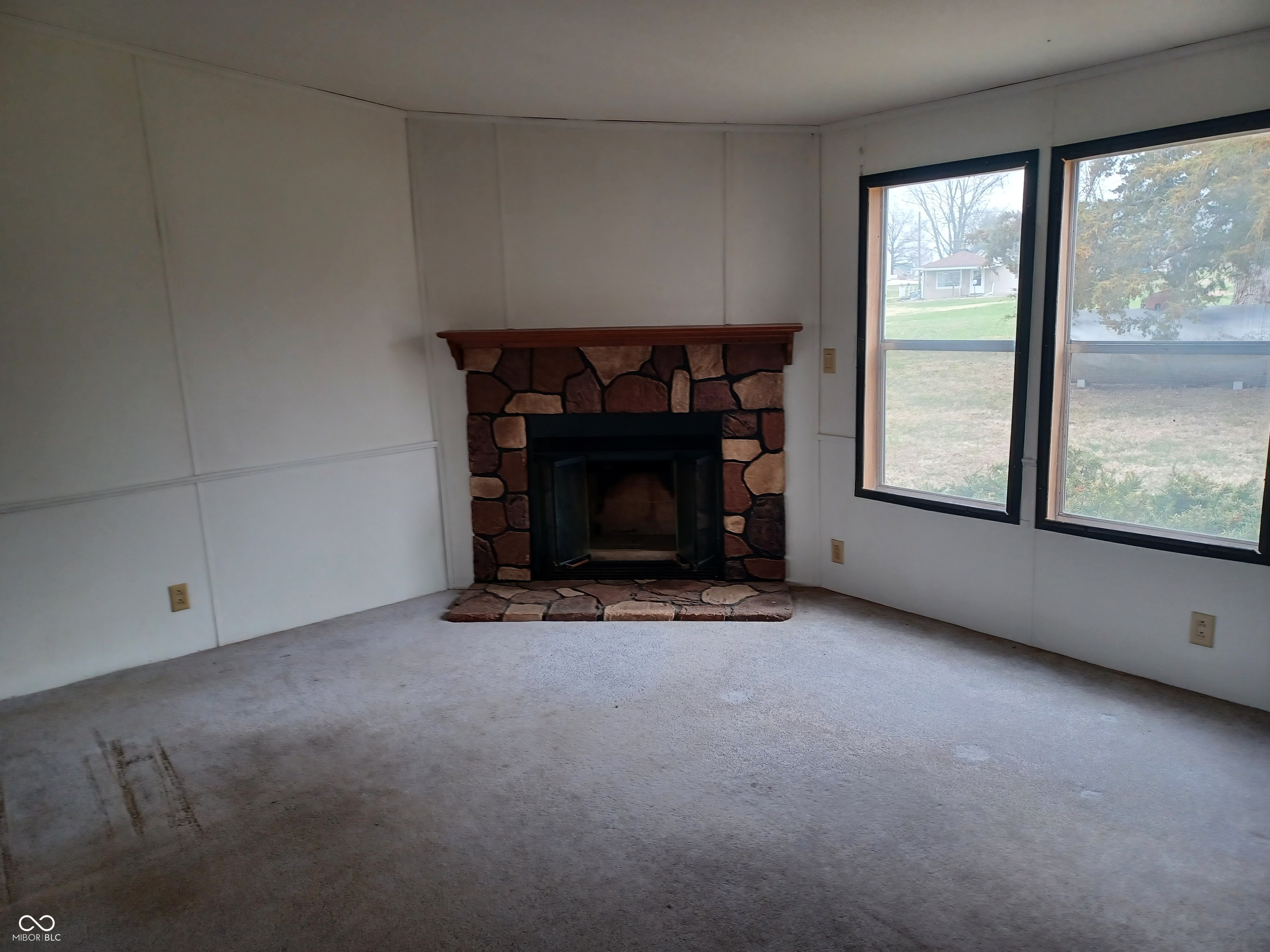 15566 S 8th Street, Clinton, IN, 47842 photo 5 of 25