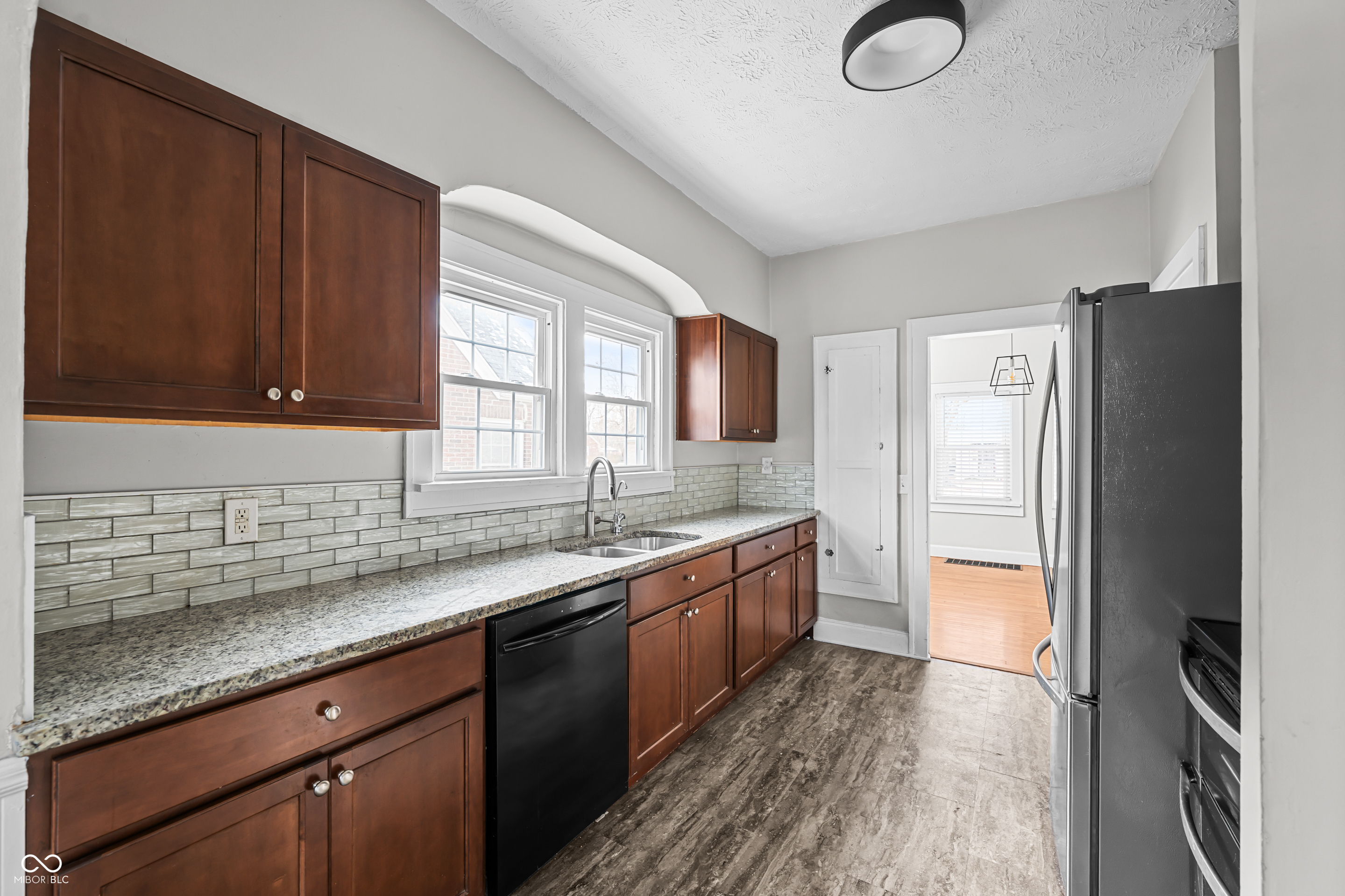 31 S Whitcomb Avenue, Indianapolis, IN, 46241 photo 5 of 37