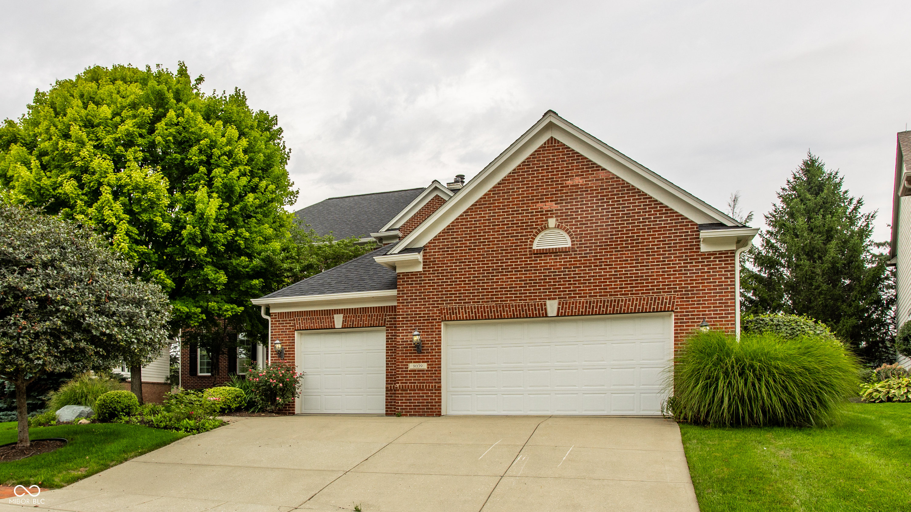 8039 Heyward Drive, Indianapolis, IN, 46250 photo 5 of 71