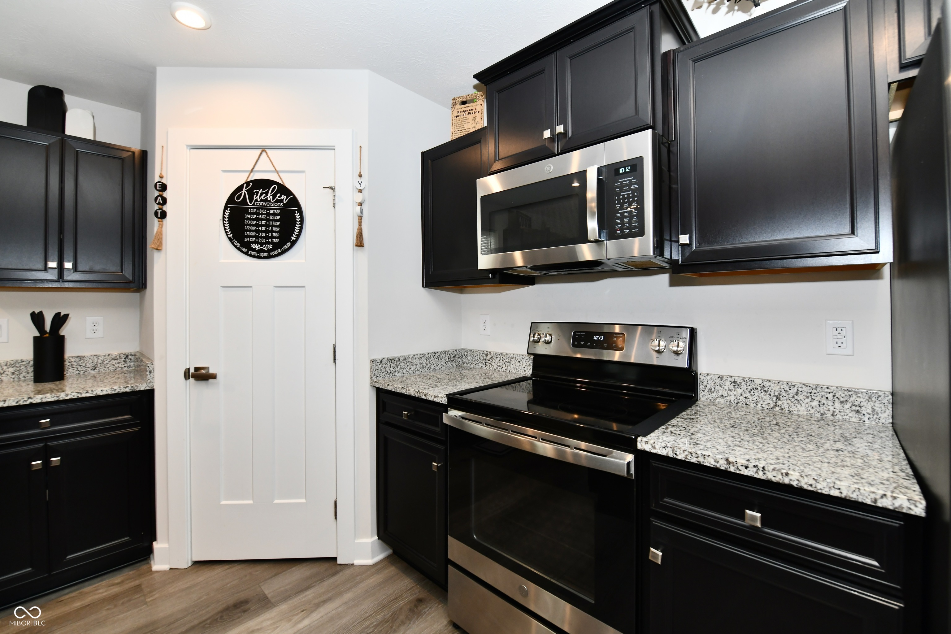1789 River Birch Drive, Greenfield, IN, 46140 photo 5 of 25