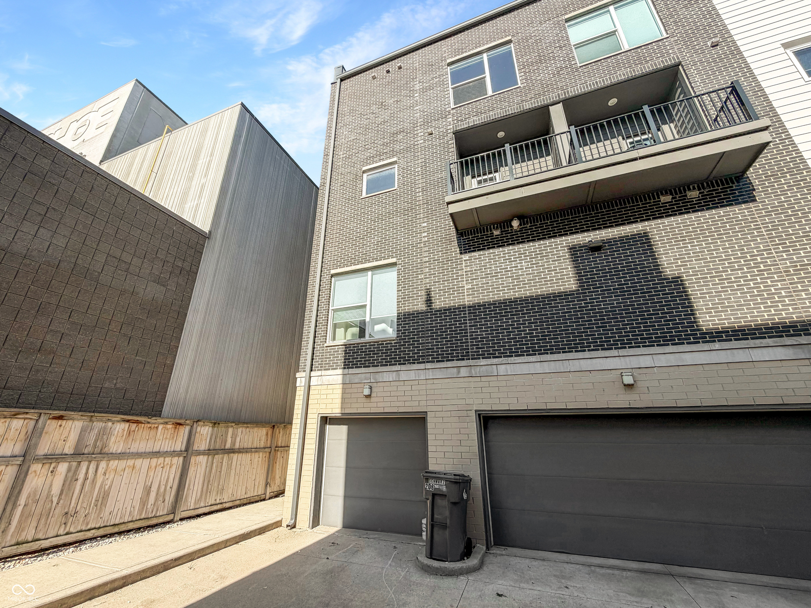 727 N Illinois Street #UNIT 208, Indianapolis, IN, 46204 photo 5 of 16