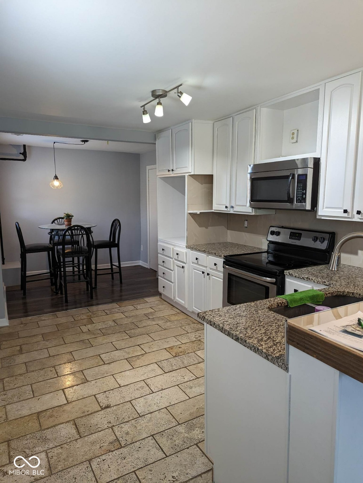 2022 E 34th Street, Indianapolis, IN, 46218 photo 5 of 22
