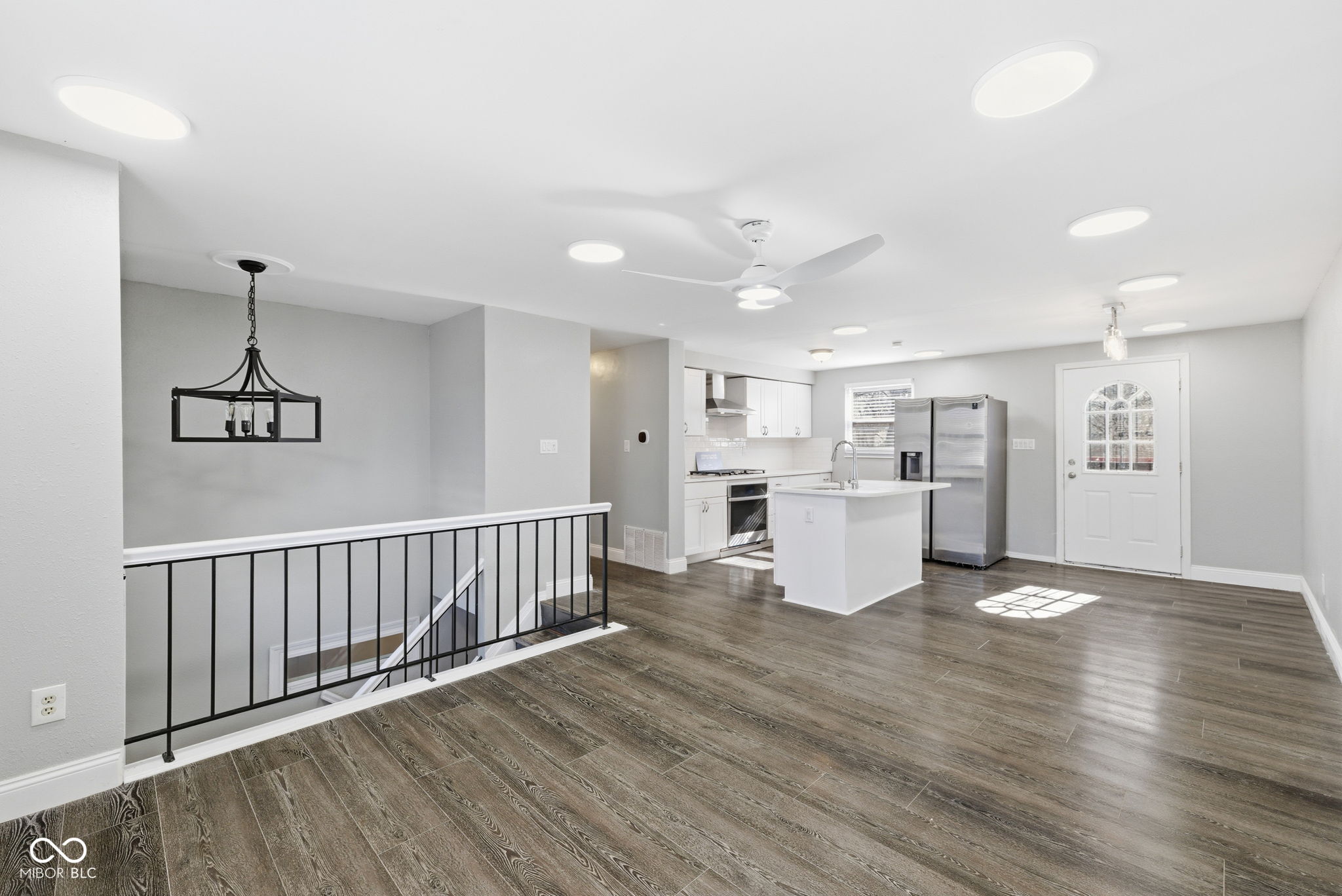 11345 McDowell Drive, Indianapolis, IN, 46229 photo 5 of 32