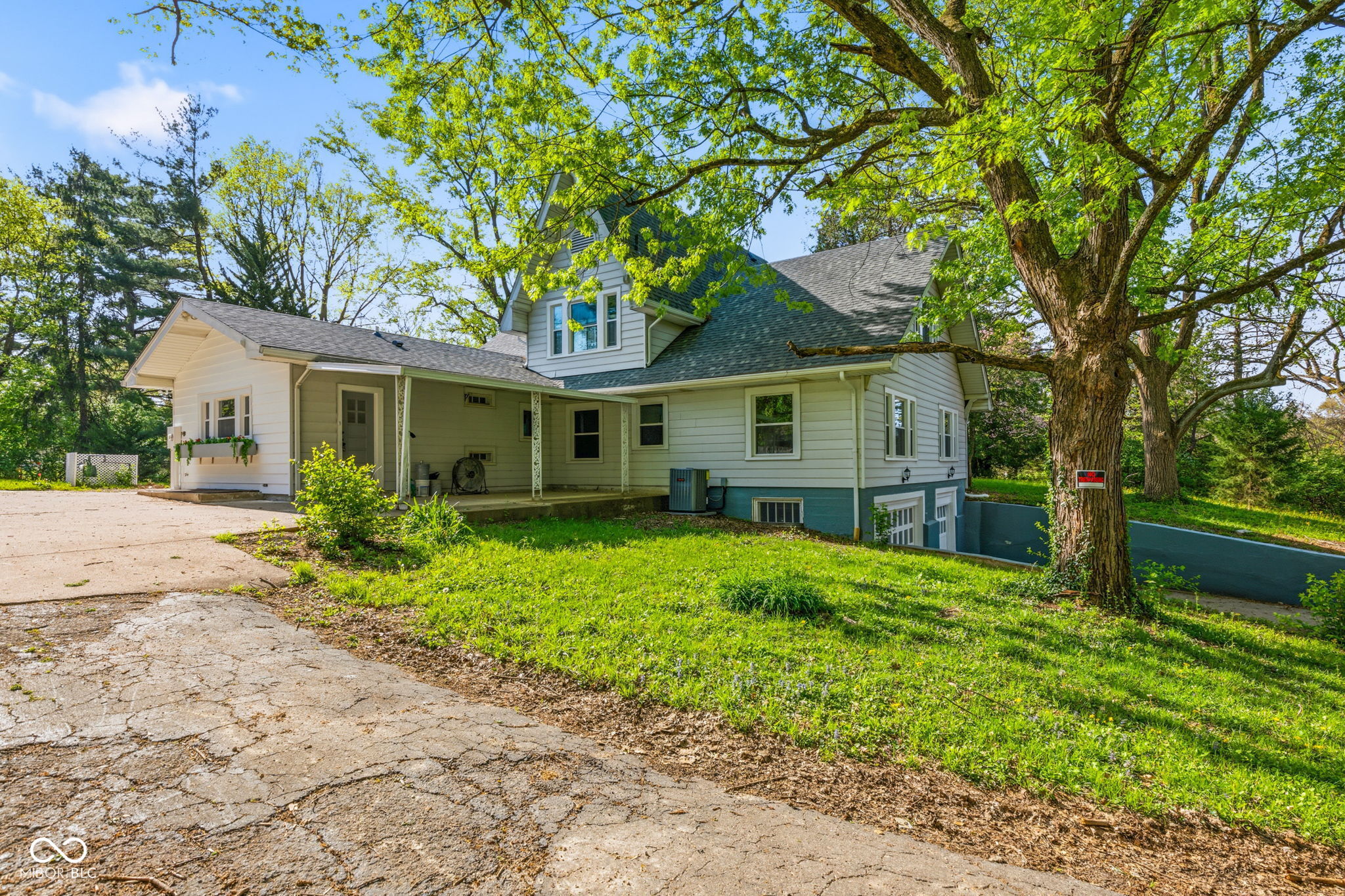 1207 Van Buskirk Road, Anderson, IN, 46011 photo 5 of 80