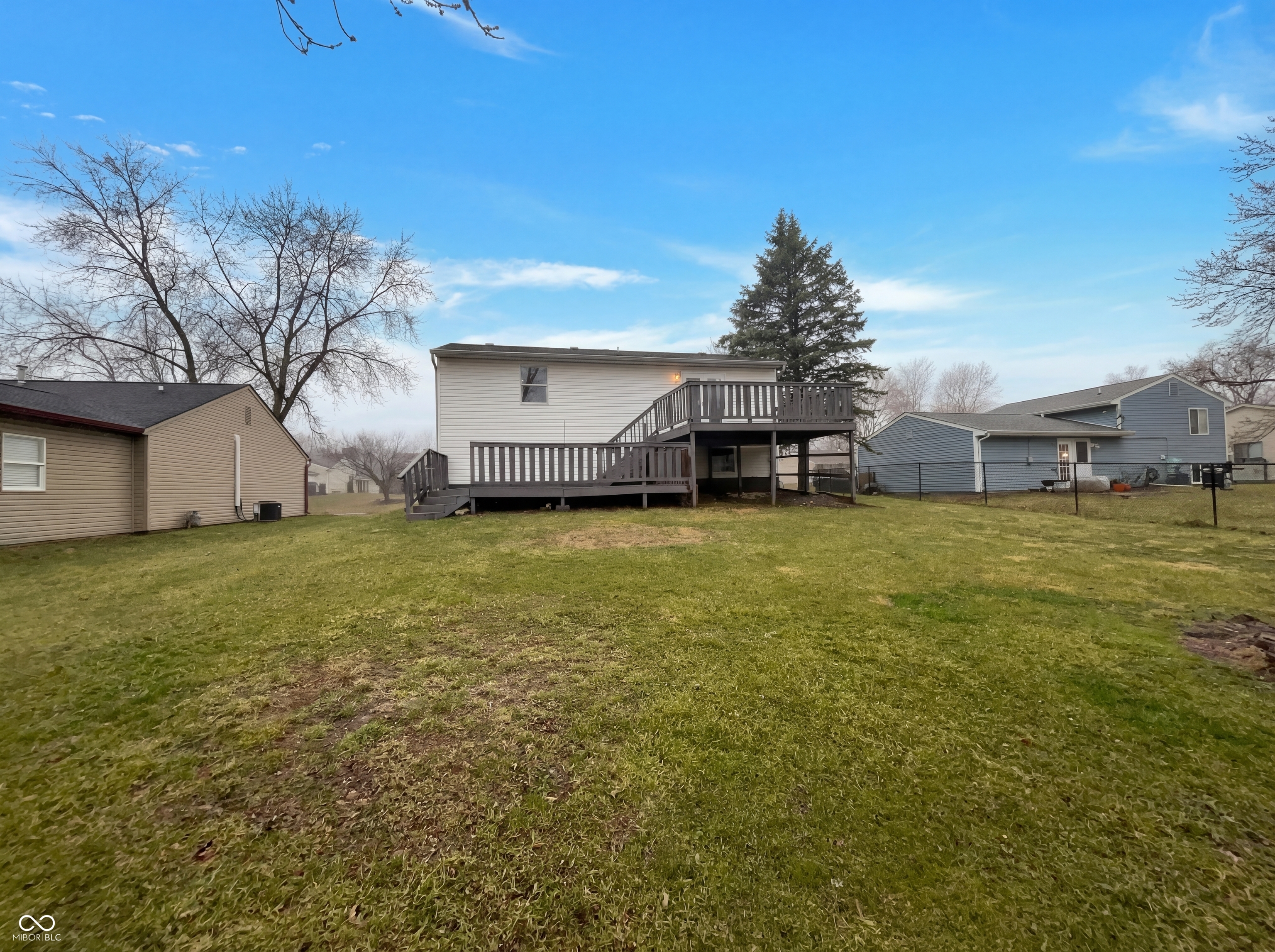 7739 Inverness Drive, Indianapolis, IN, 46237 photo 5 of 16
