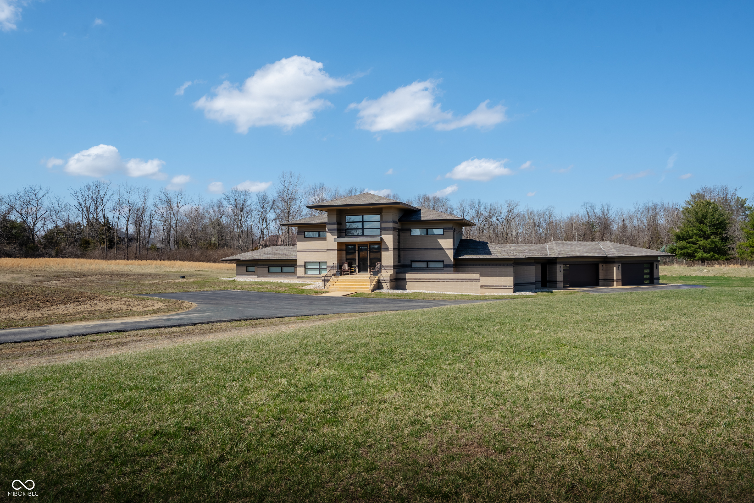5352 State Road 144, Greenwood, IN, 46143 photo 5 of 70
