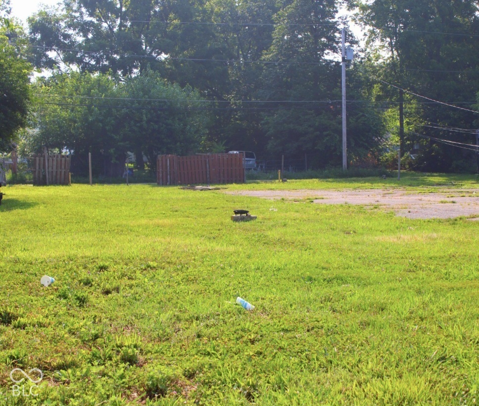 2831 N Sherman Drive, Indianapolis, IN, 46218 photo 5 of 7