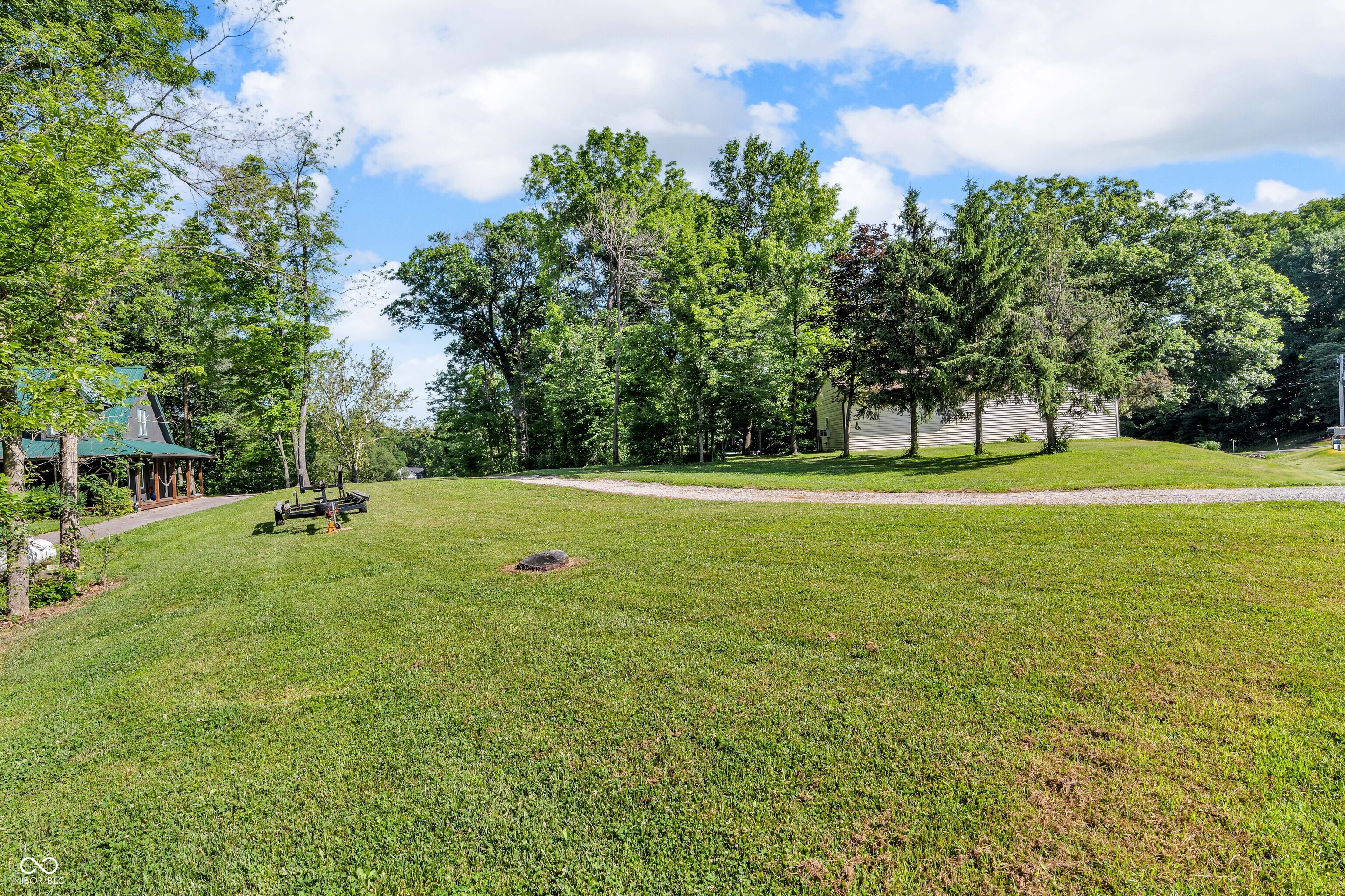 656 Jefferson Valley, Coatesville, IN, 46121 photo 5 of 30