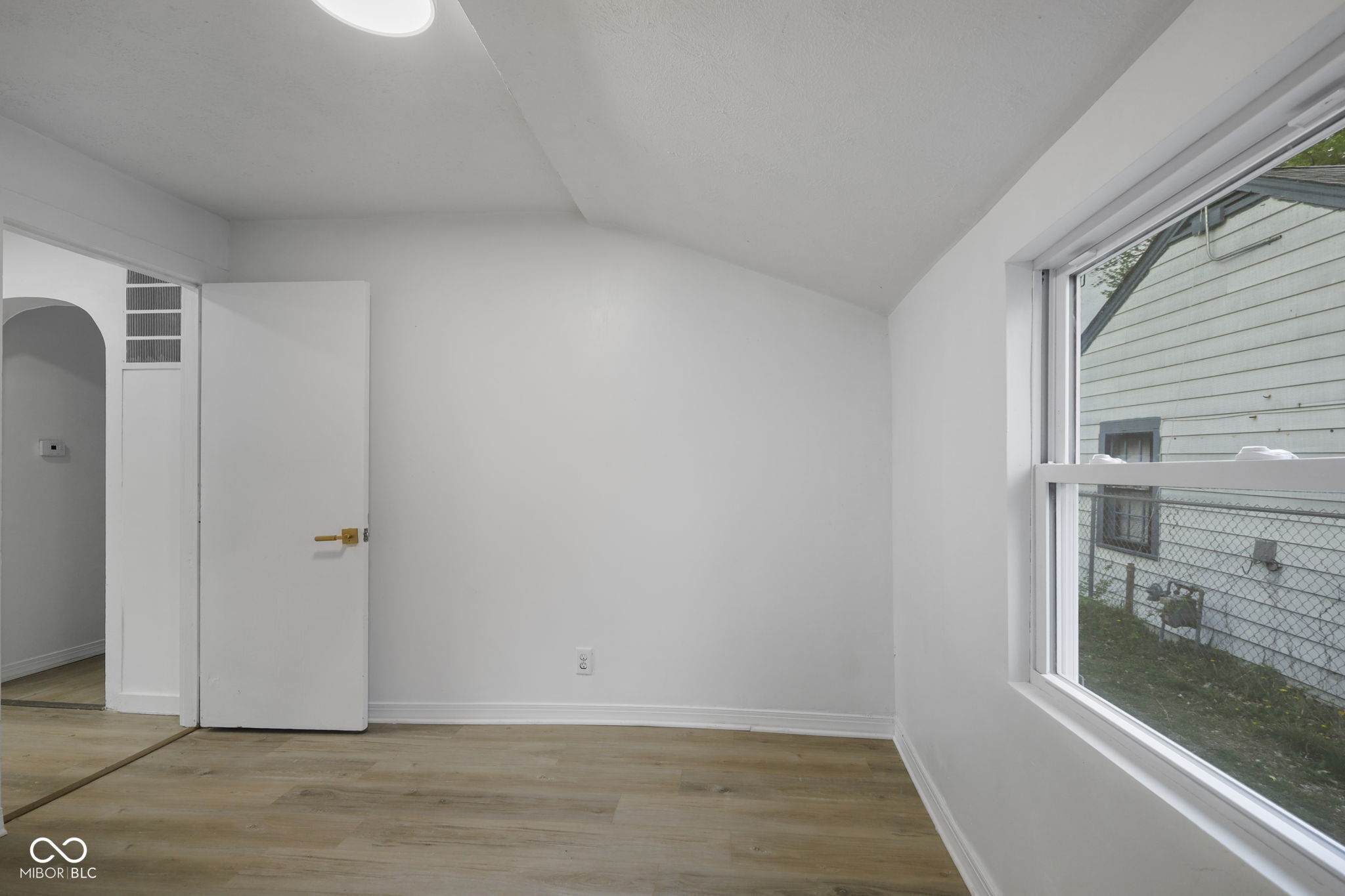 4618 W Beecher Street, Indianapolis, IN, 46241 photo 5 of 15
