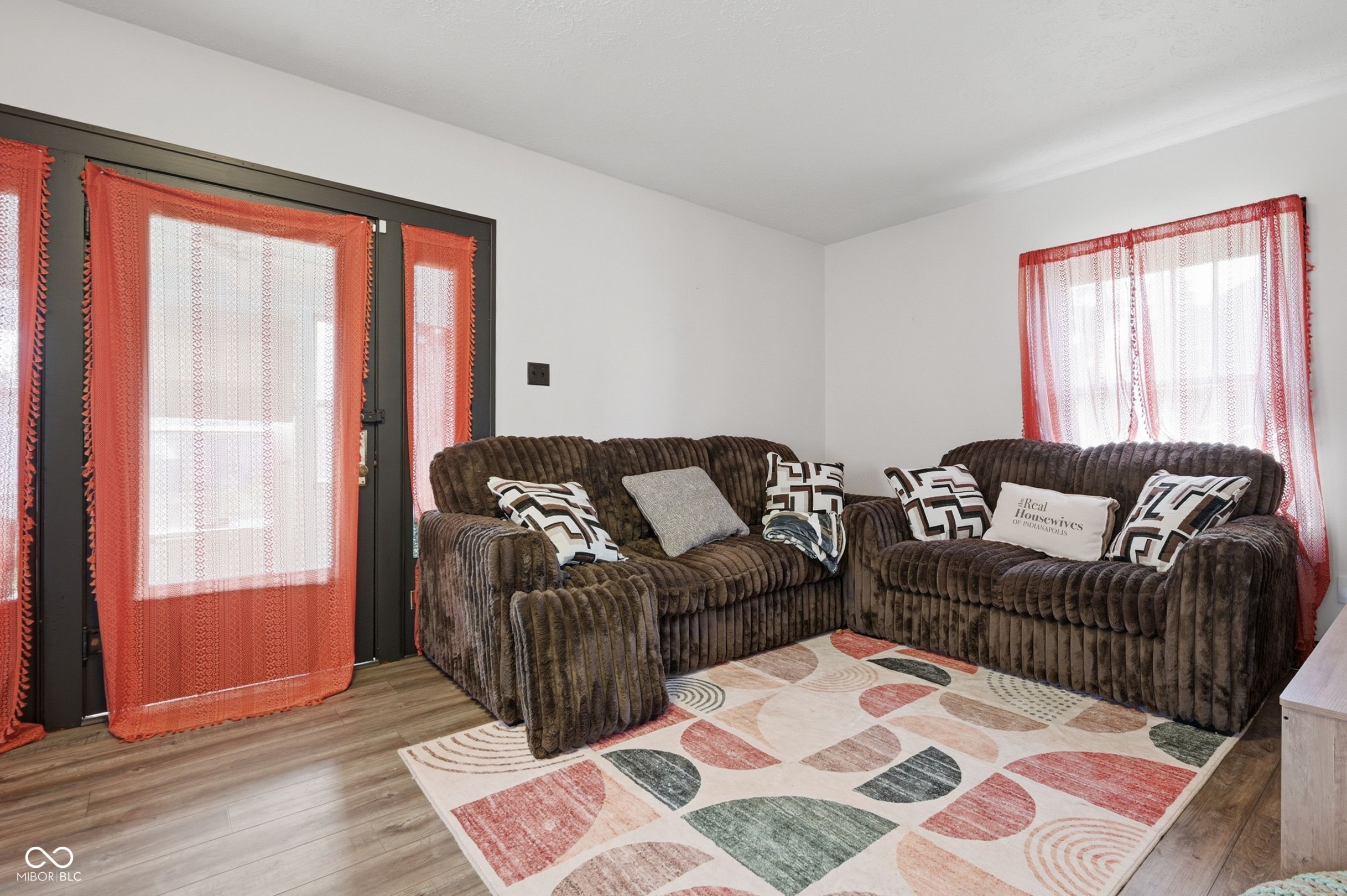 2502 S Delaware Street, Indianapolis, IN, 46225 photo 5 of 24