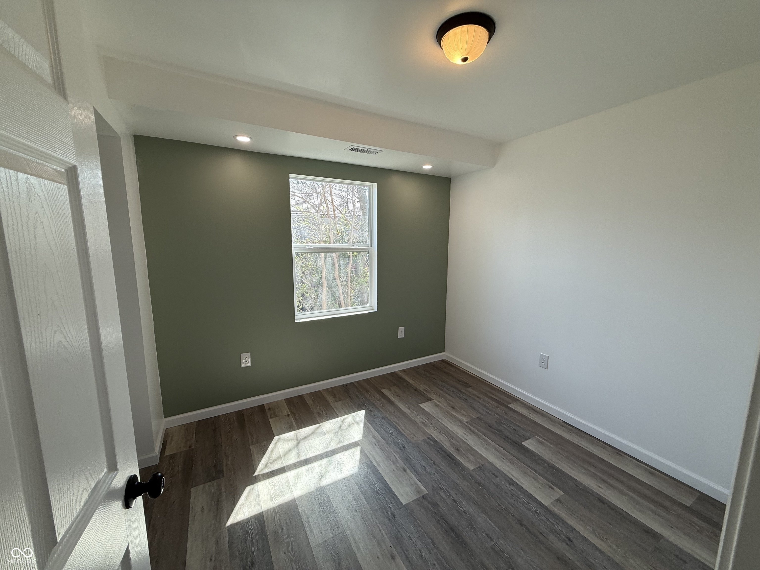 2144 N Drexel Avenue, Indianapolis, IN, 46218 photo 5 of 15