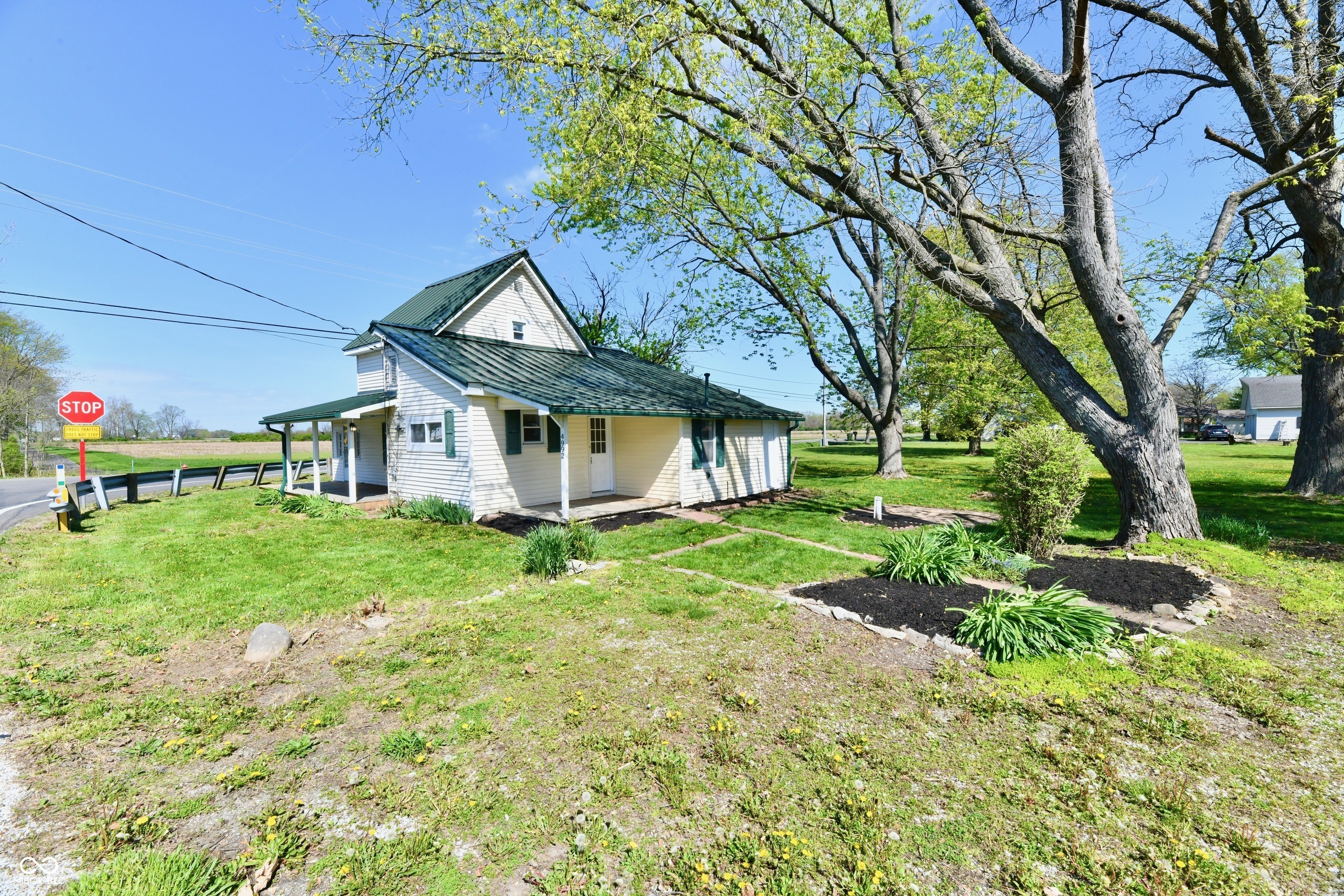 4992 W 100 S, New Palestine, IN, 46163 photo 5 of 39