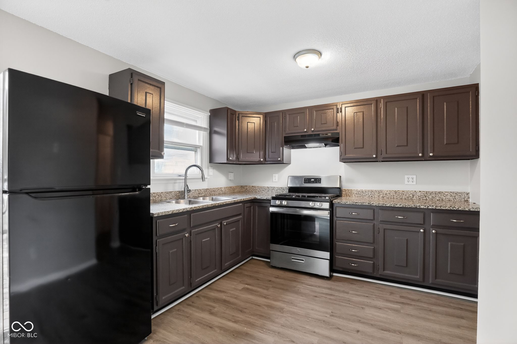 11303 McDowell Drive, Indianapolis, IN, 46229 photo 5 of 18