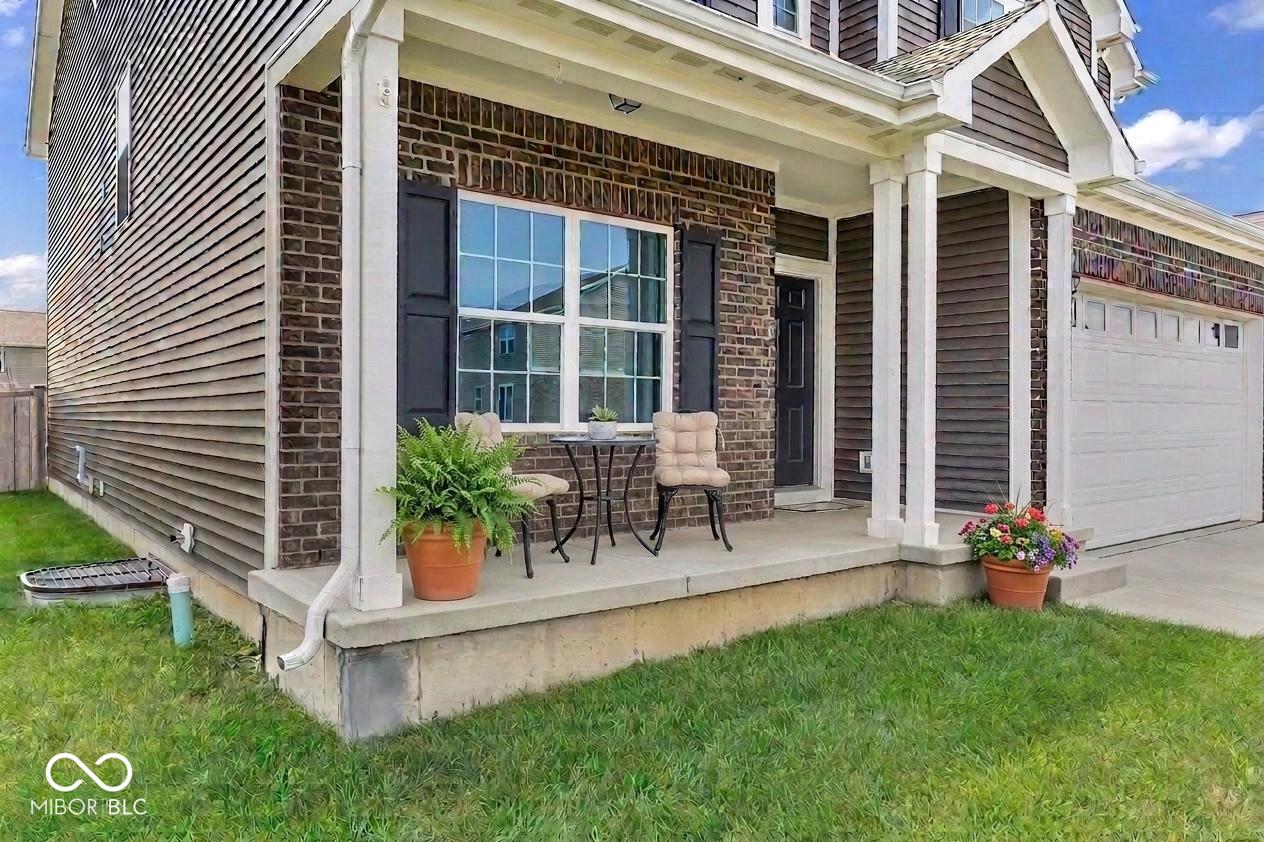 2239 Summer Shore Drive, Greenwood, IN, 46143 photo 5 of 75