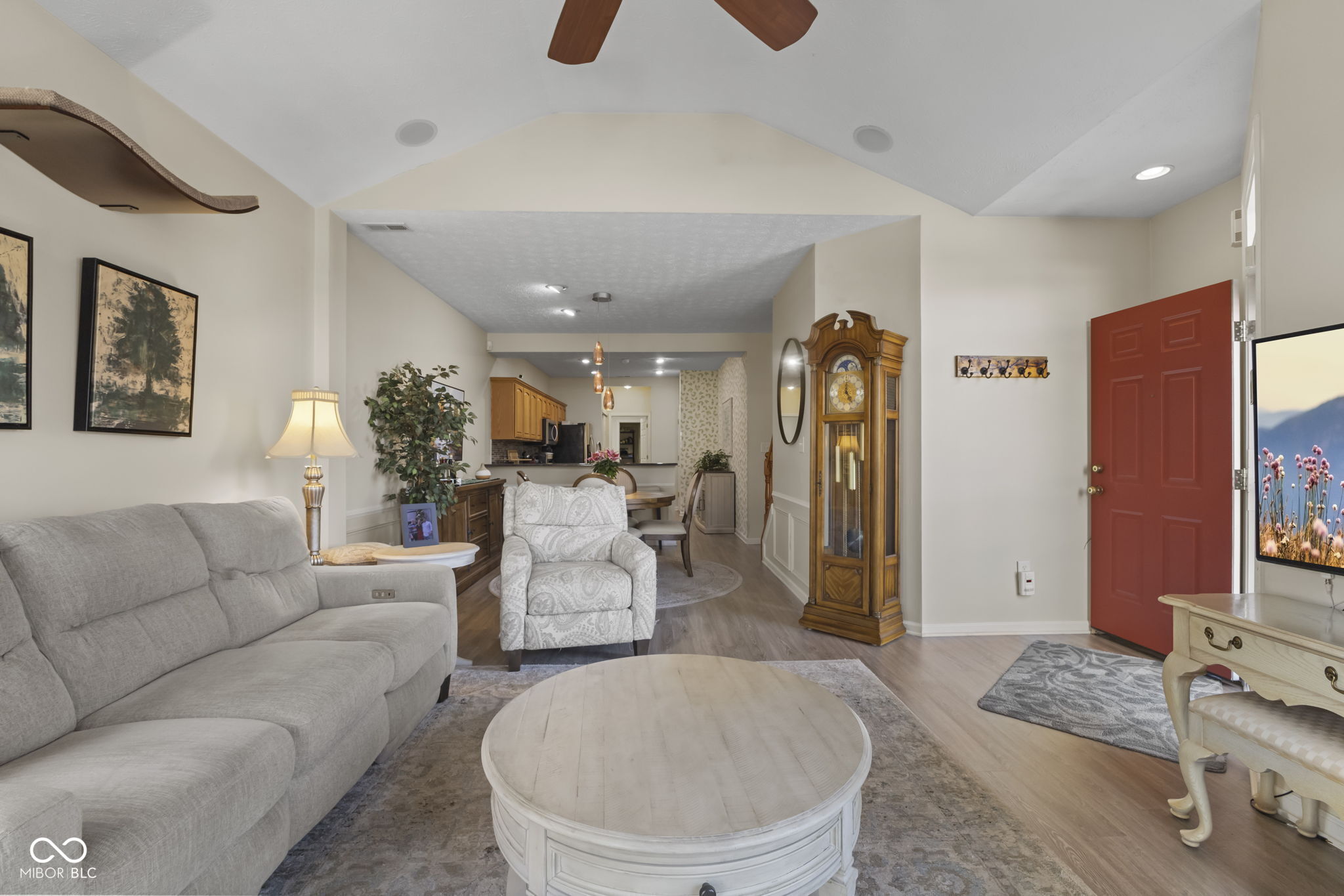 5807 Cool Hollow Way, Indianapolis, IN, 46237 photo 5 of 30