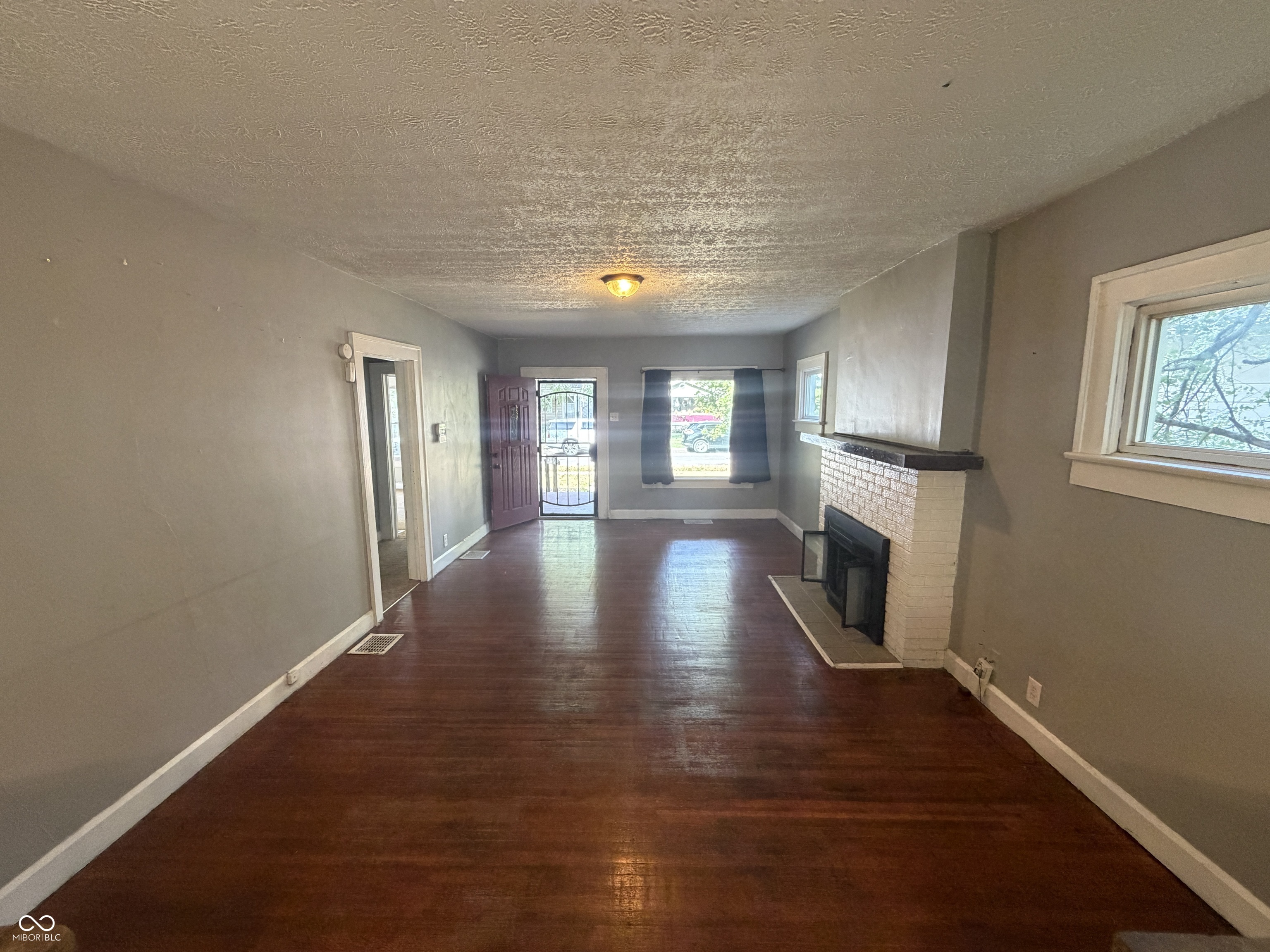 529 N Chester Avenue, Indianapolis, IN, 46201 photo 5 of 22