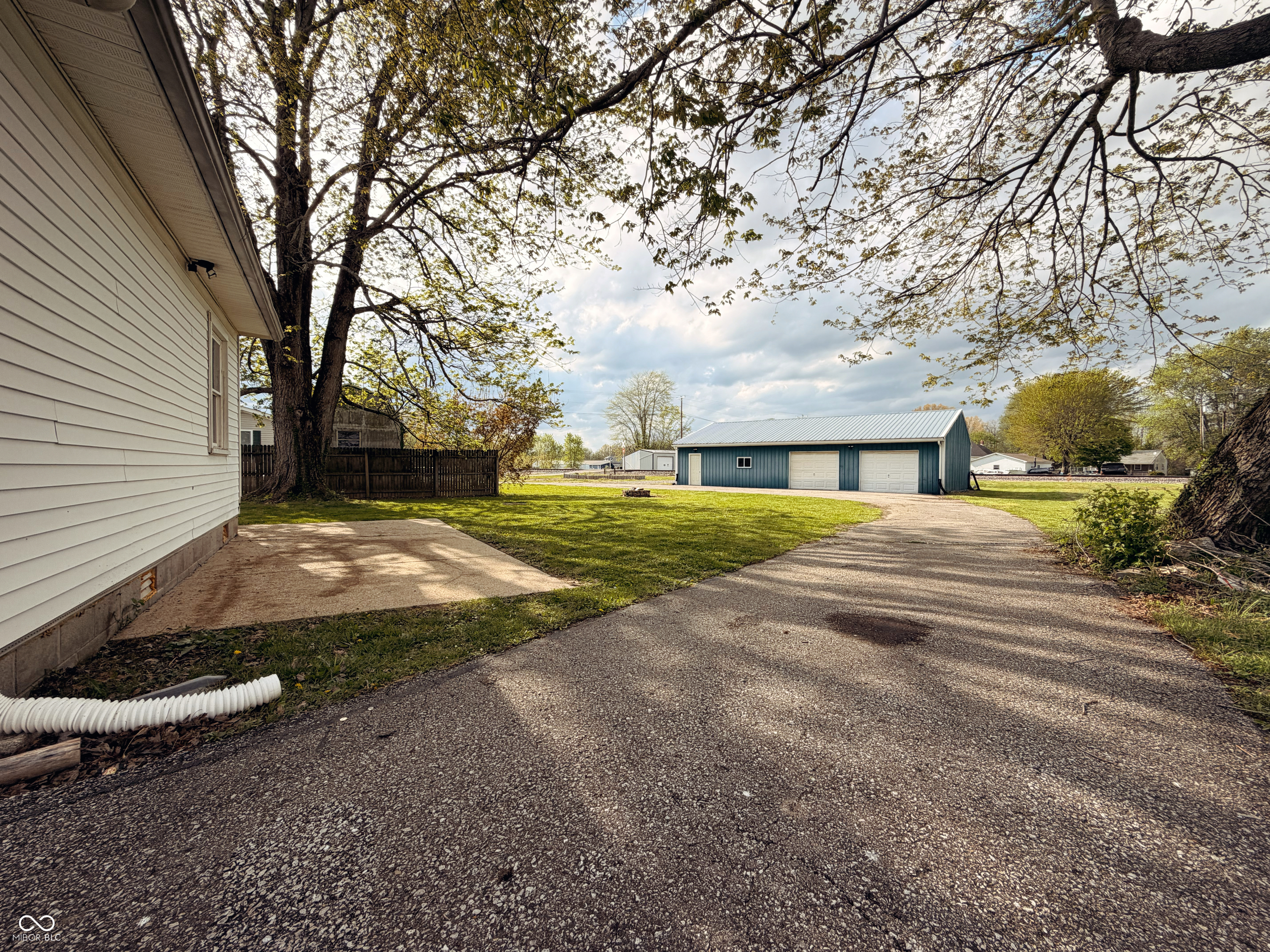 7090 W Washington Street, Holton, IN, 47023 photo 5 of 32